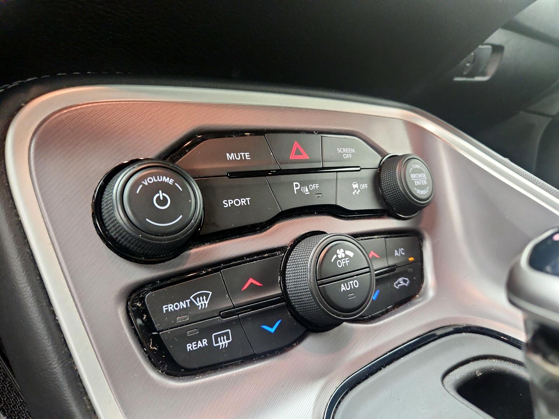 Thumbnail: 2021 Dodge Challenger - 16