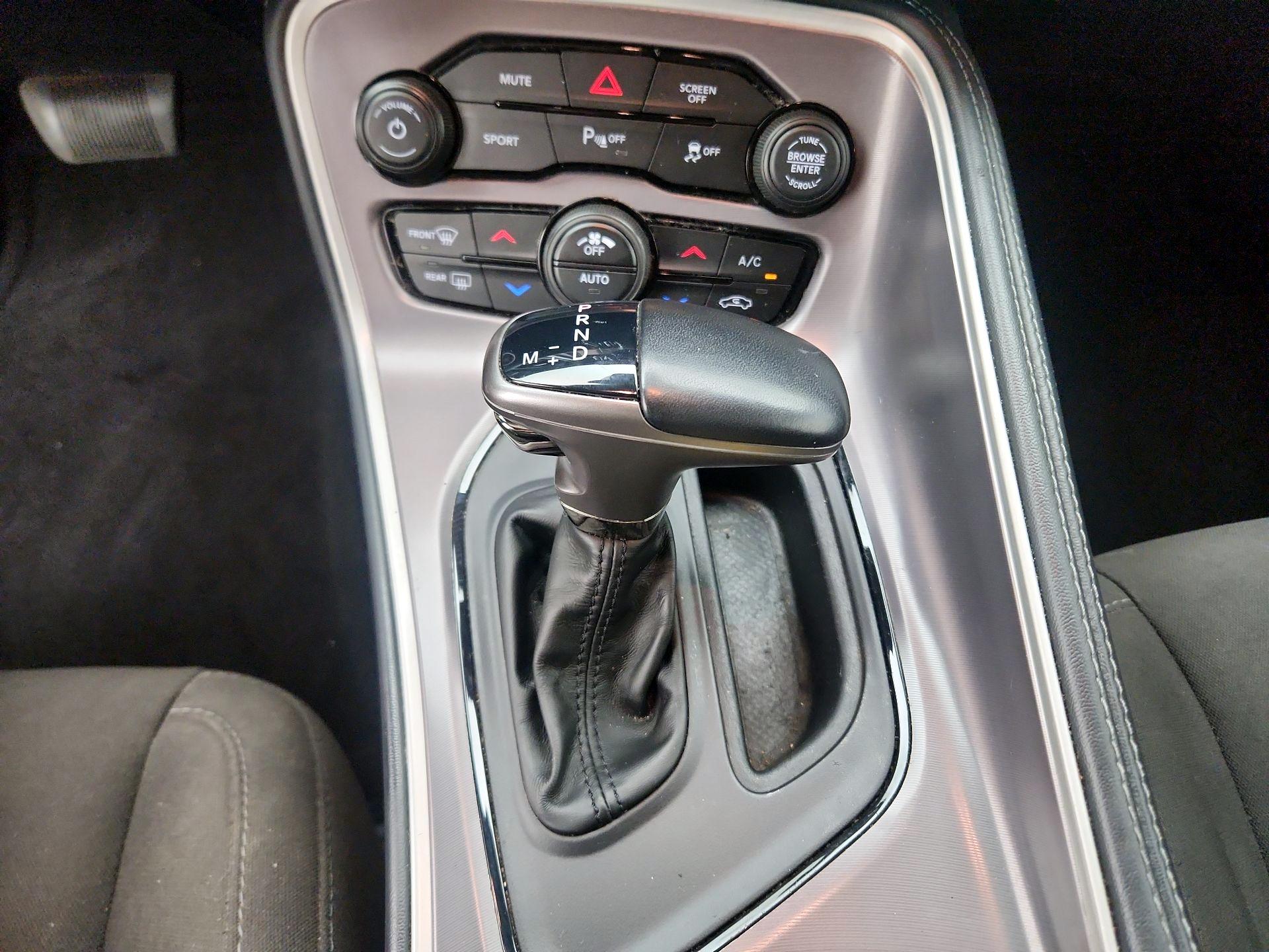 Thumbnail: 2021 Dodge Challenger - 17