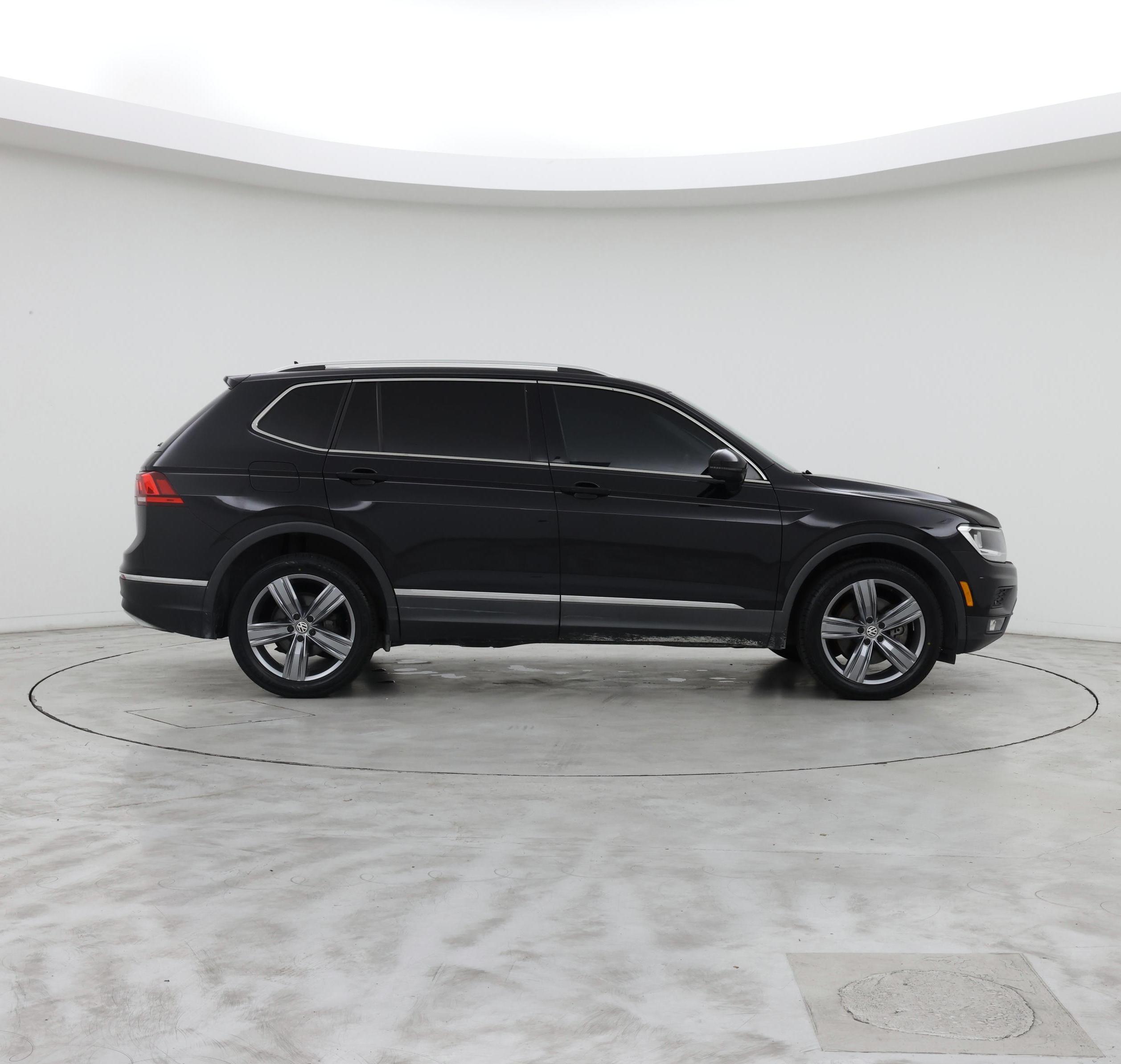 Thumbnail: 2020 Volkswagen Tiguan - 7