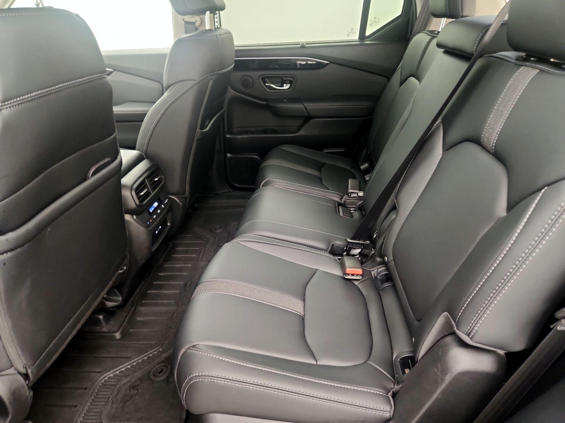 Thumbnail: 2025 Honda Pilot - 19