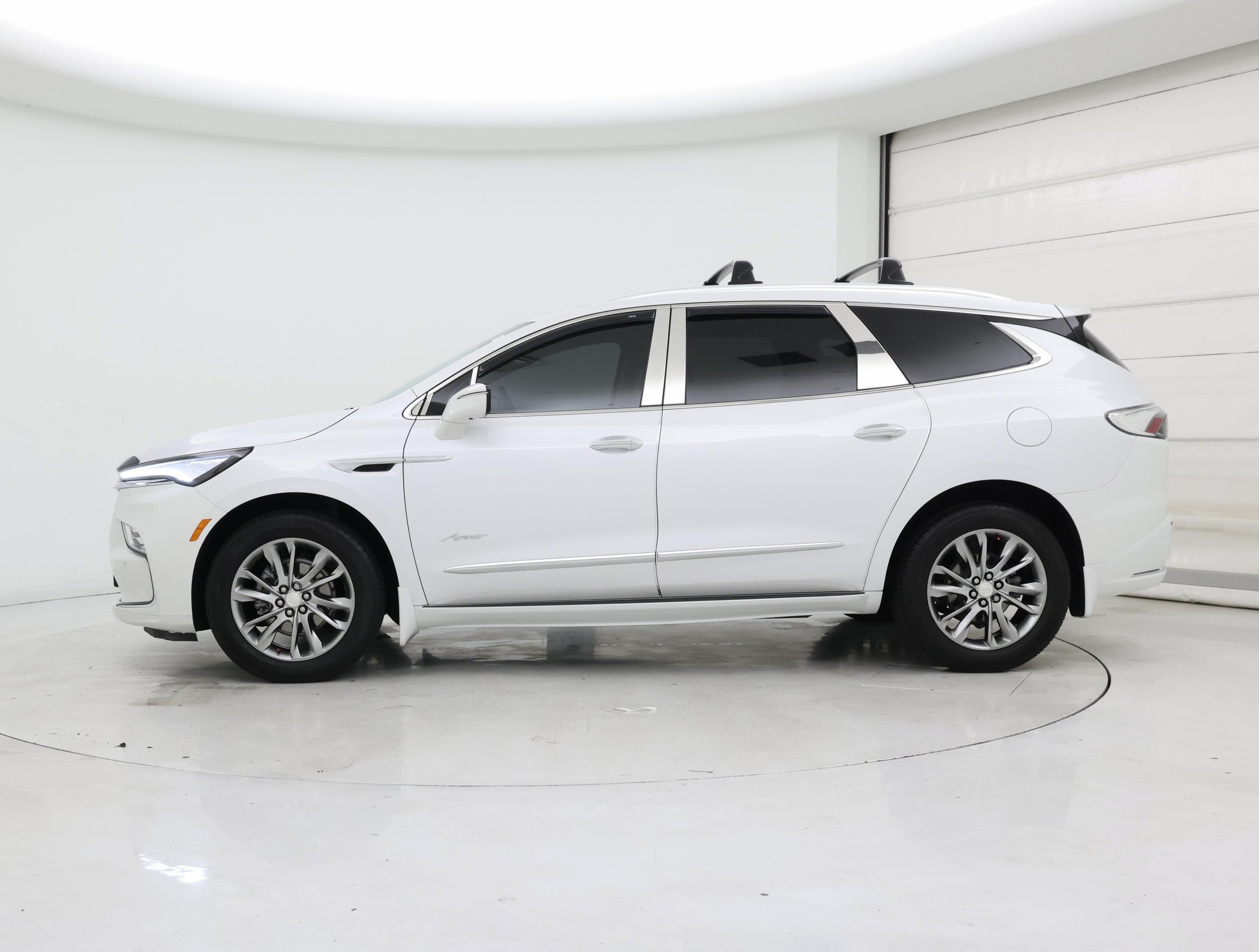 Thumbnail: 2022 Buick Enclave - 3