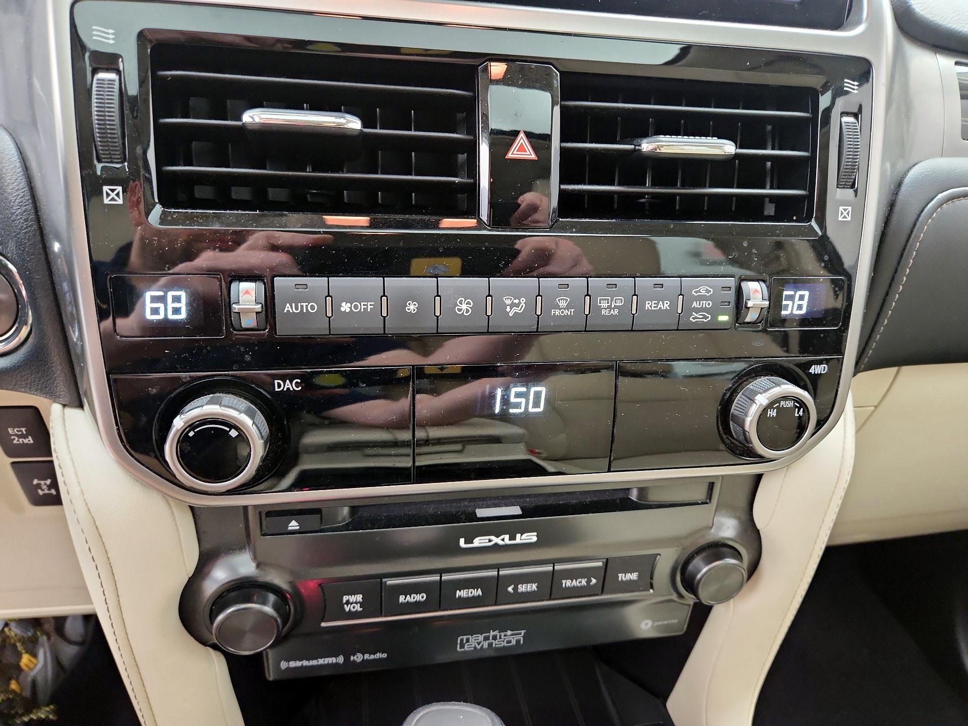 Thumbnail: 2022 Lexus GX - 17