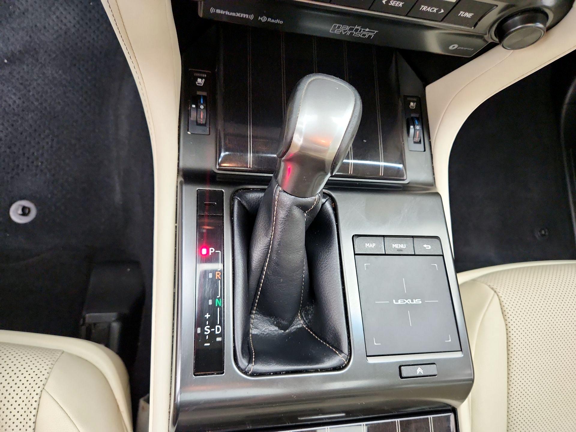 Thumbnail: 2022 Lexus GX - 18