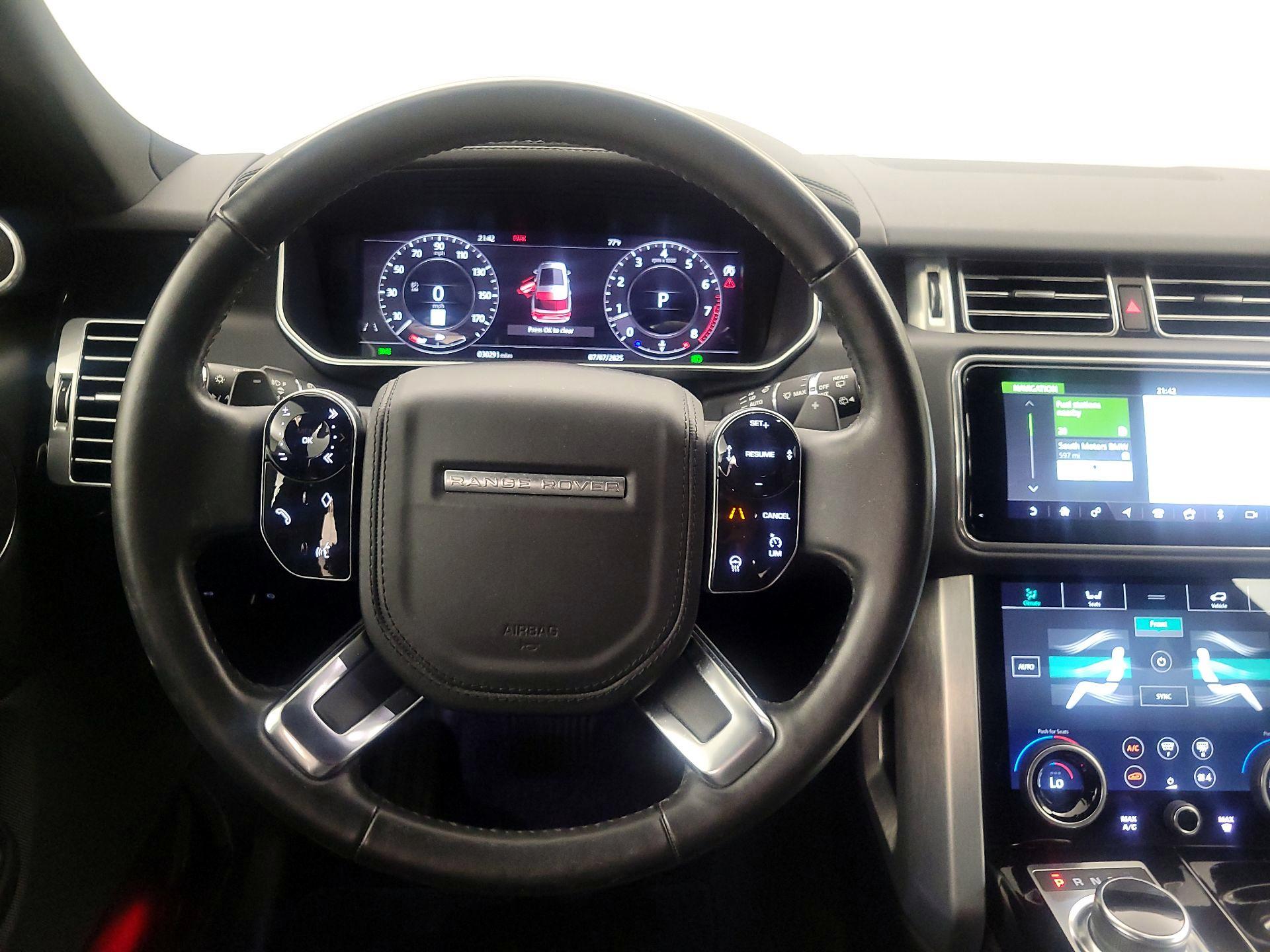 Thumbnail: 2020 Land Rover Range Rover - 10