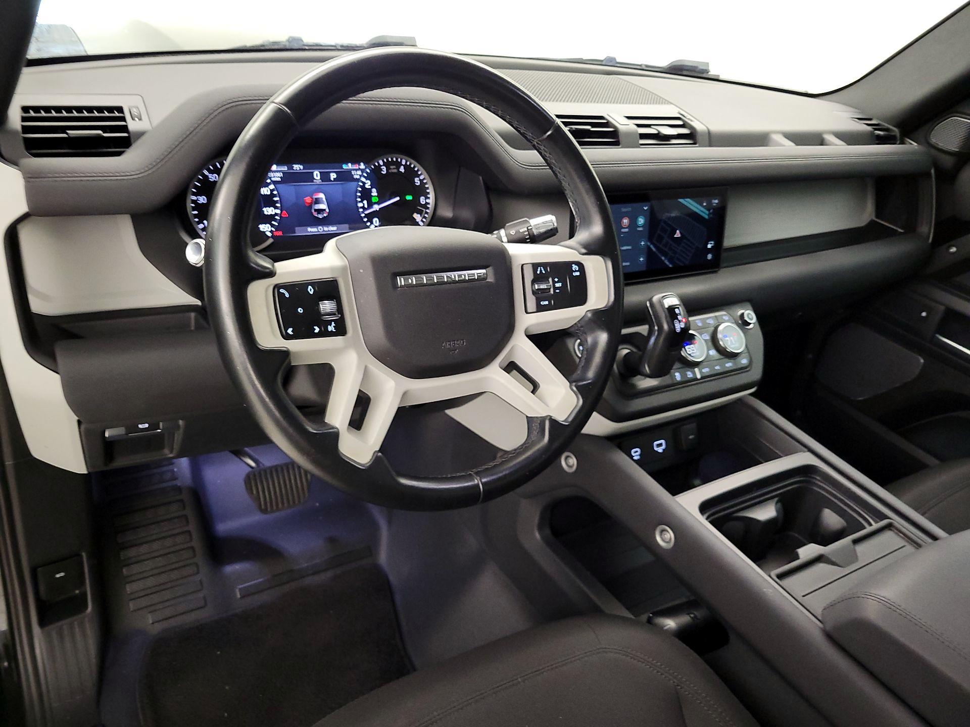Thumbnail: 2022 Land Rover Defender - 9