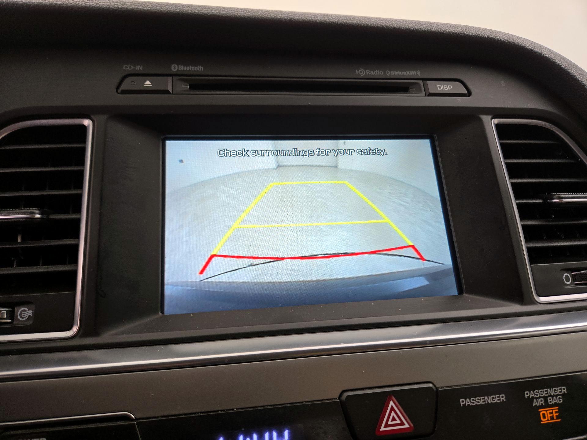 Thumbnail: 2016 Hyundai Sonata - 14
