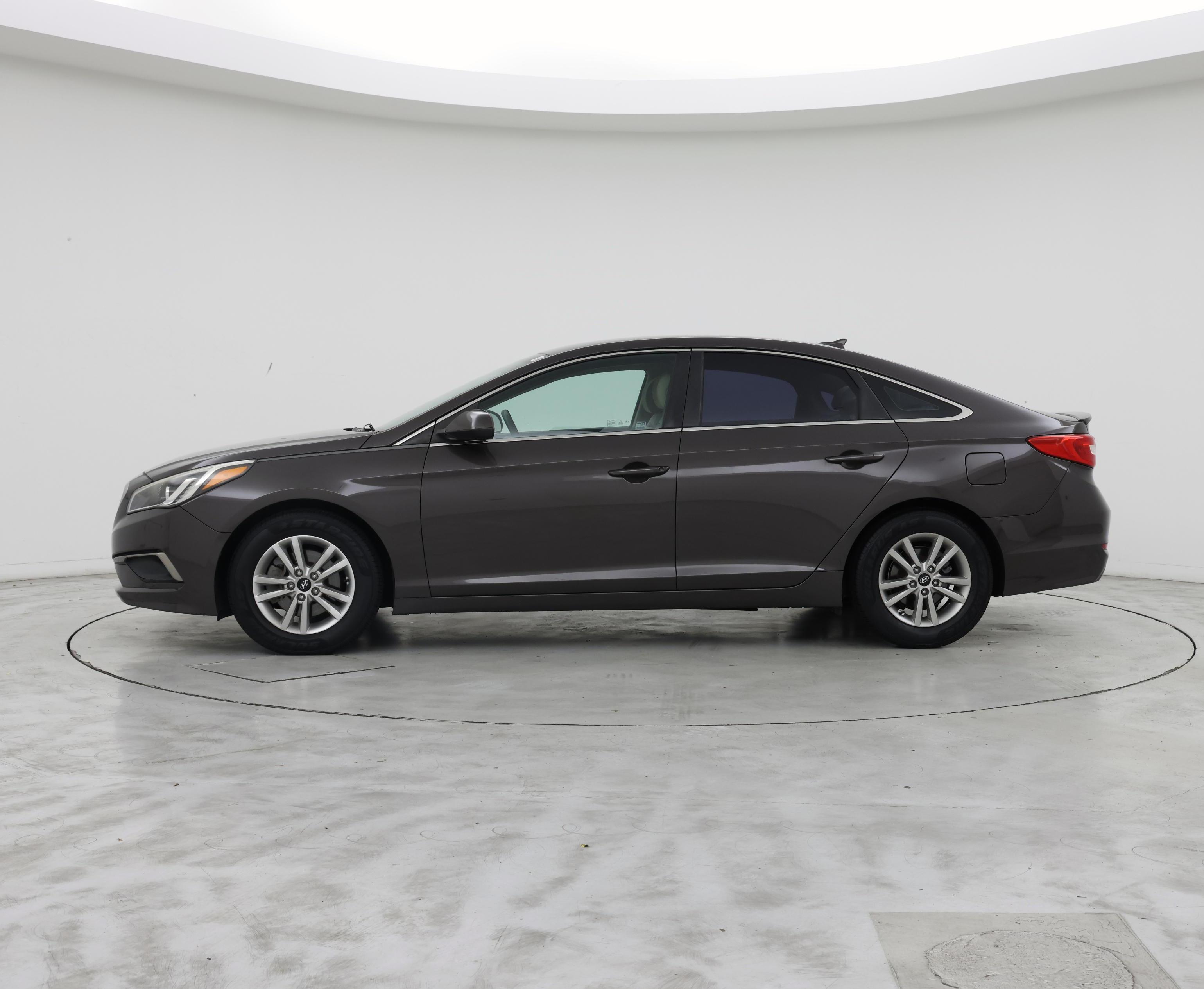 Thumbnail: 2016 Hyundai Sonata - 3