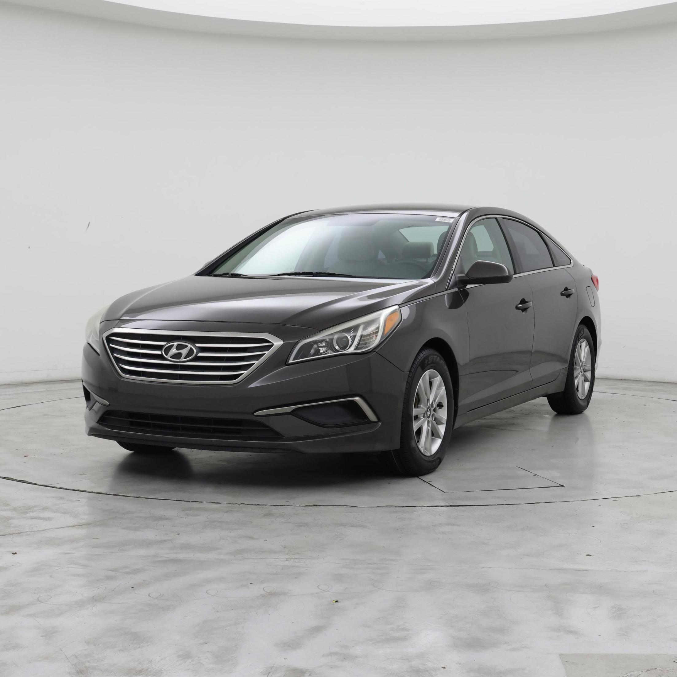 Thumbnail: 2016 Hyundai Sonata - 4