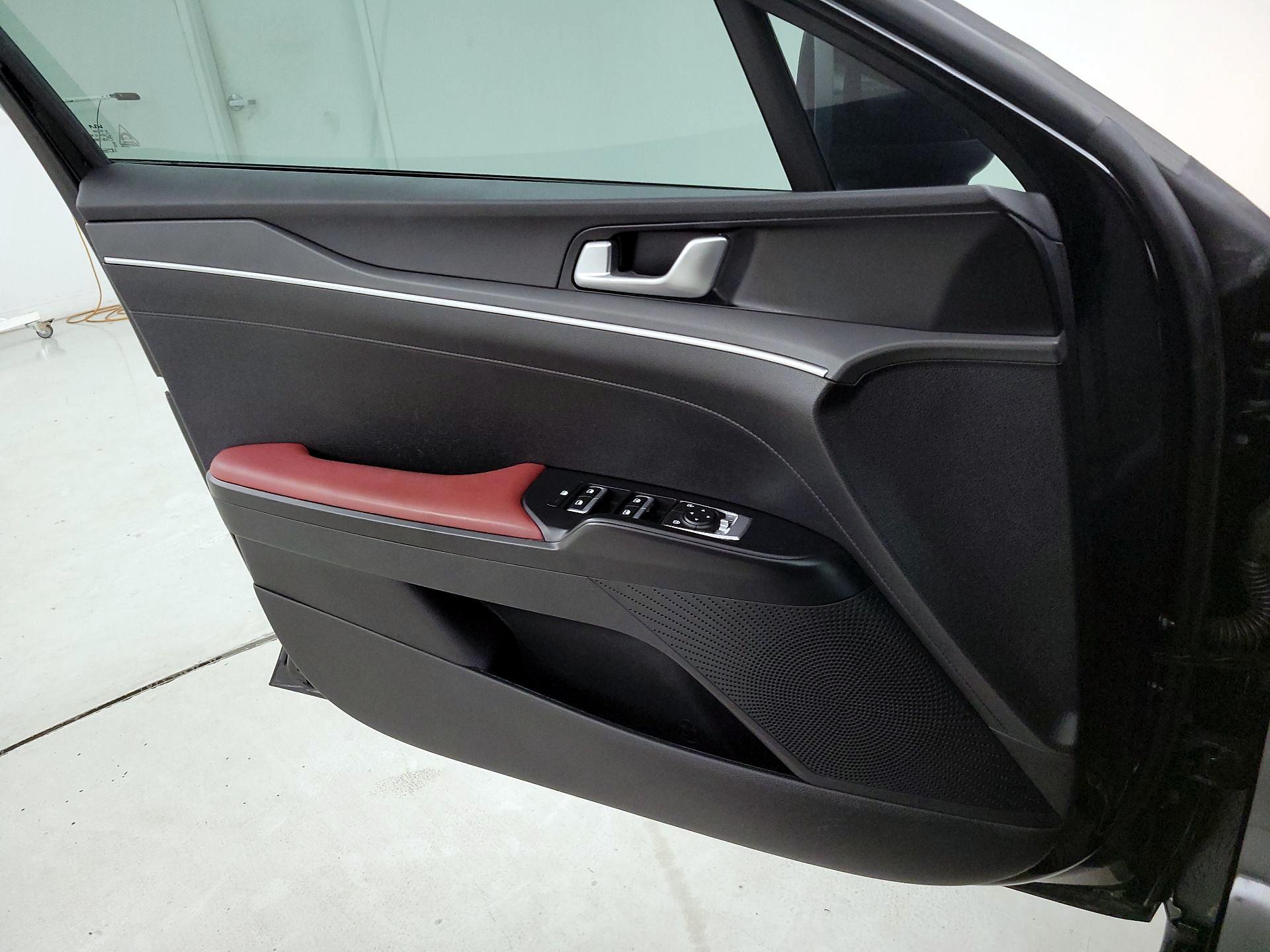 Thumbnail: 2023 Kia K5 - 12