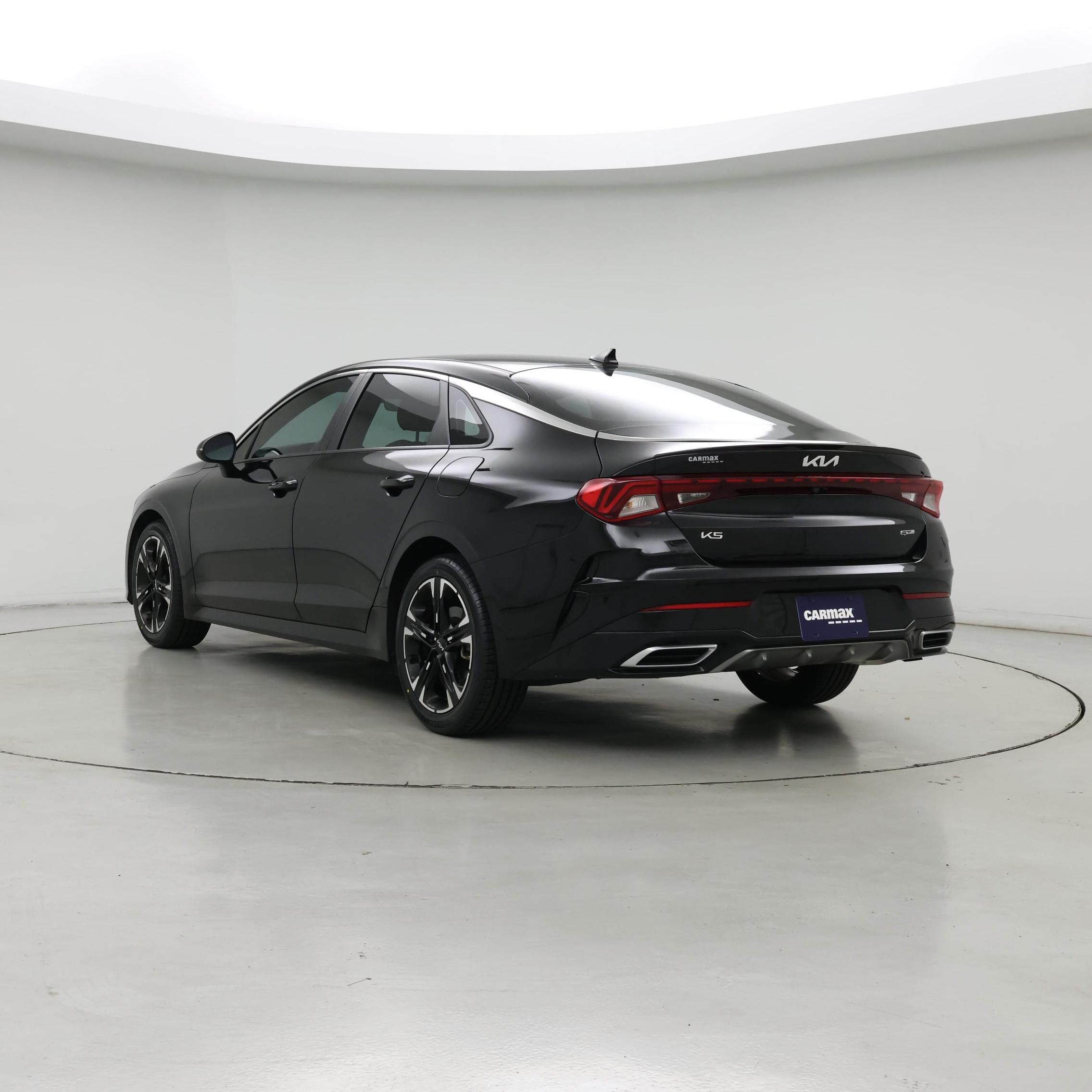 Thumbnail: 2023 Kia K5 - 2