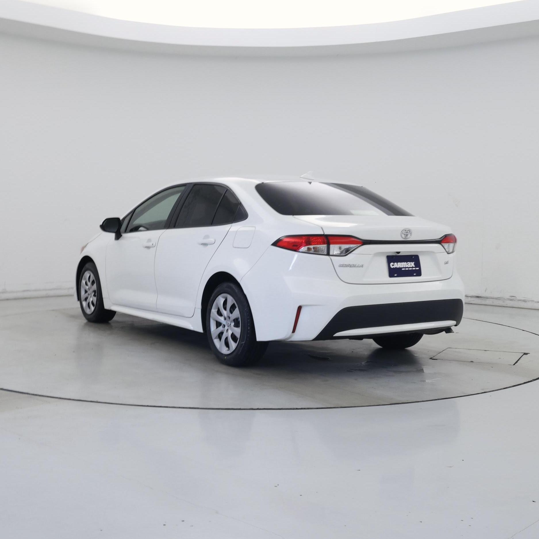 Thumbnail: 2021 Toyota Corolla - 2