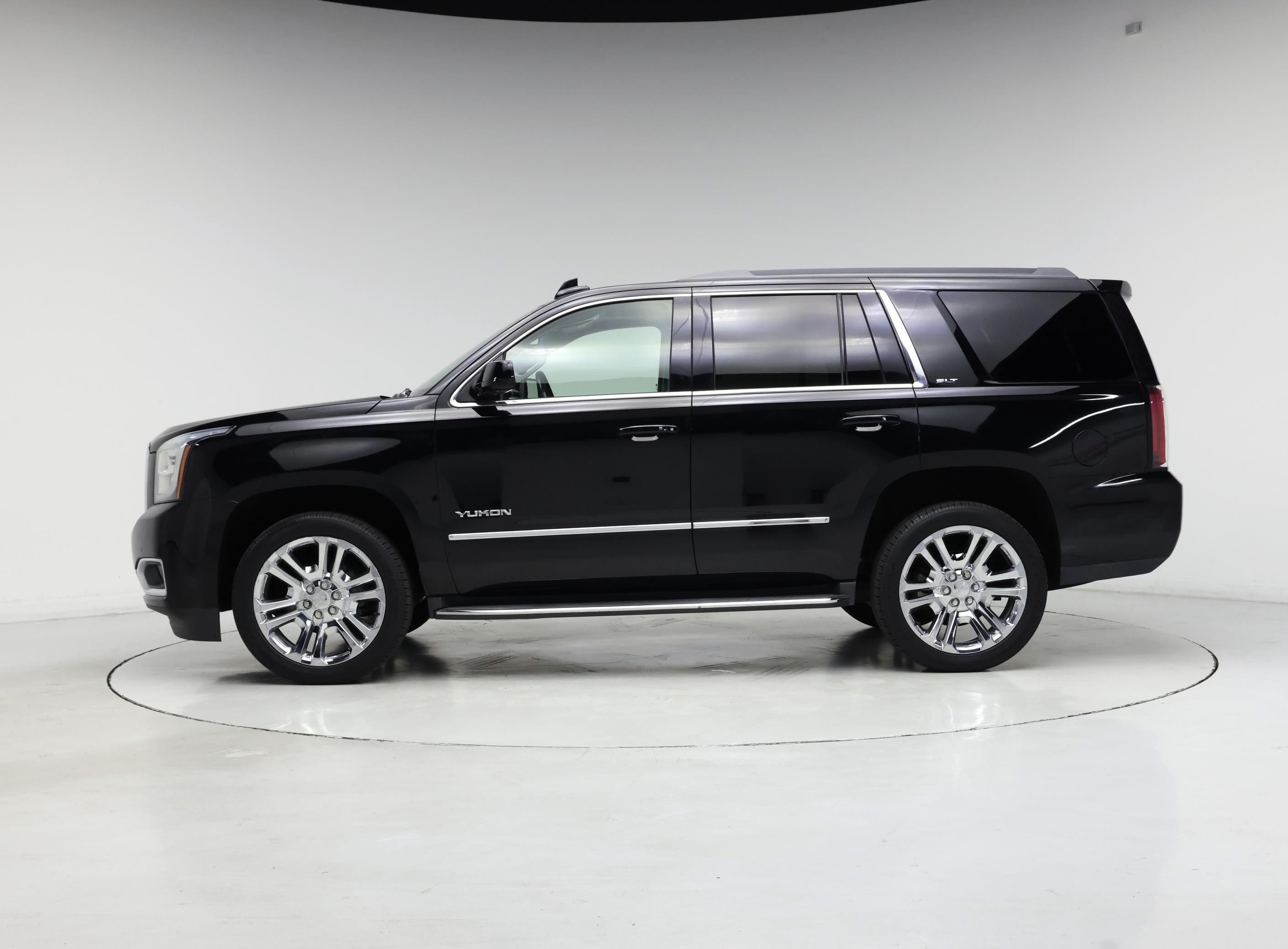 Thumbnail: 2018 GMC Yukon - 3