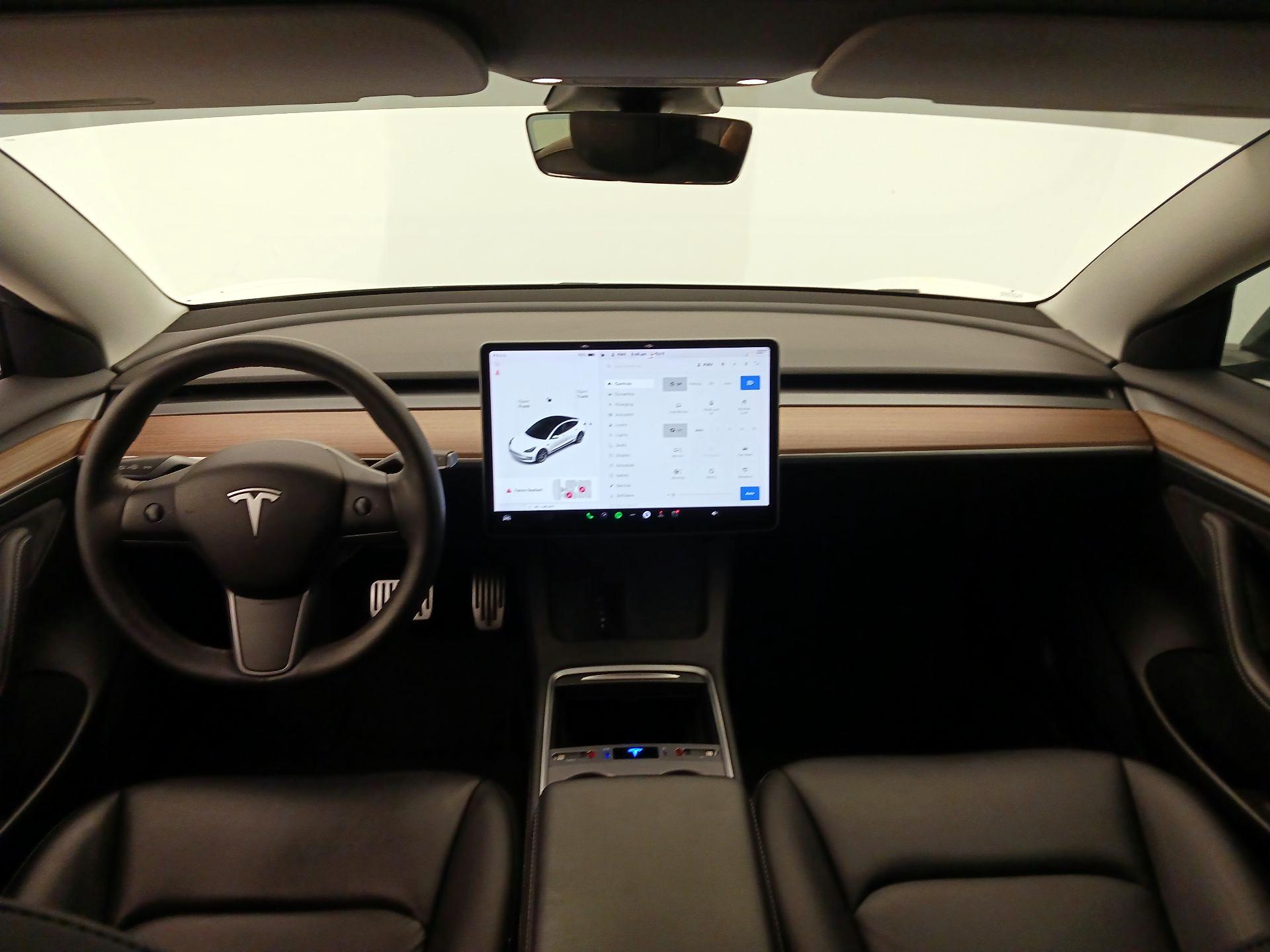 Thumbnail: 2021 Tesla Model 3 - 9