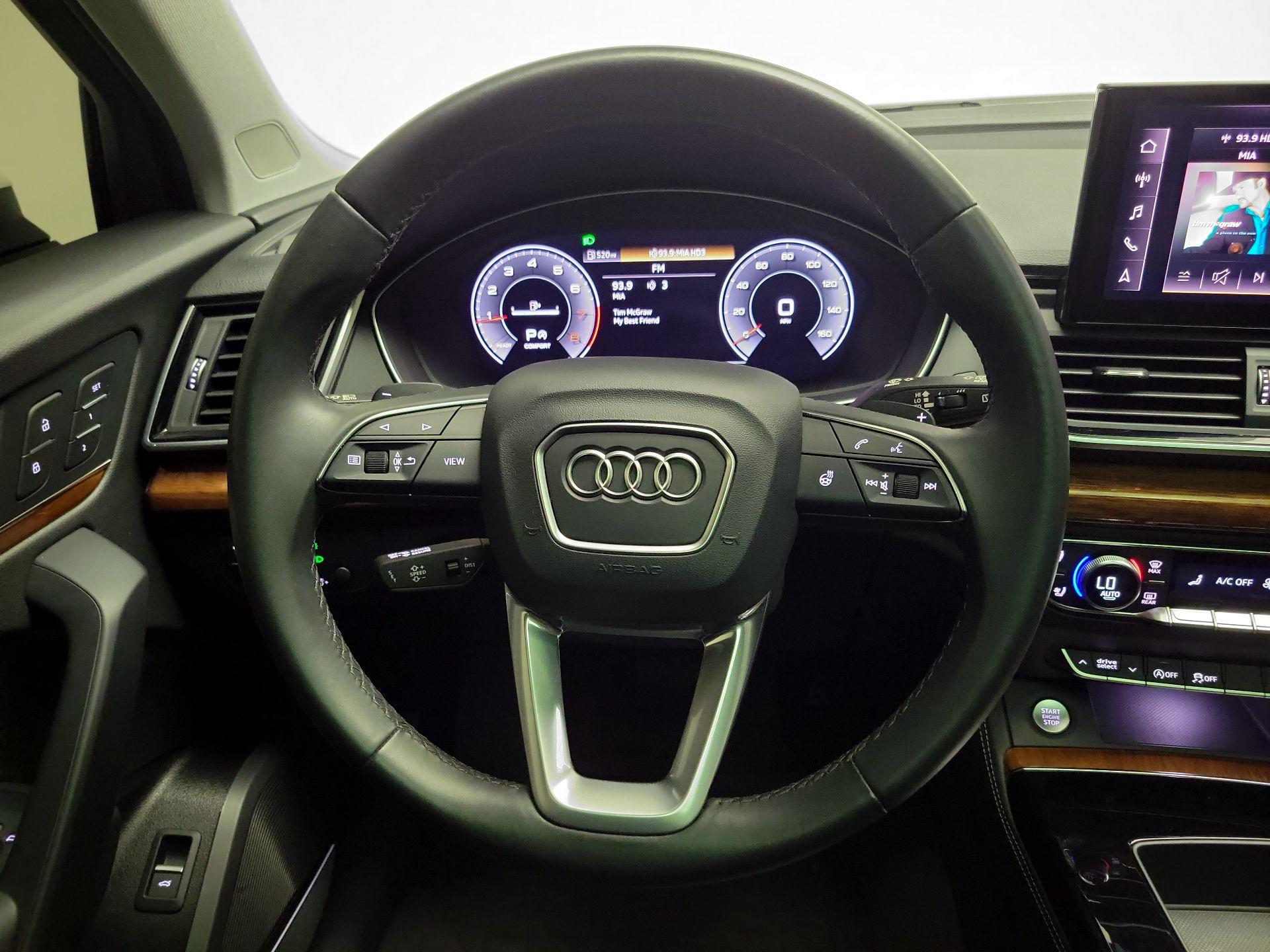 Thumbnail: 2023 Audi Q5 - 10