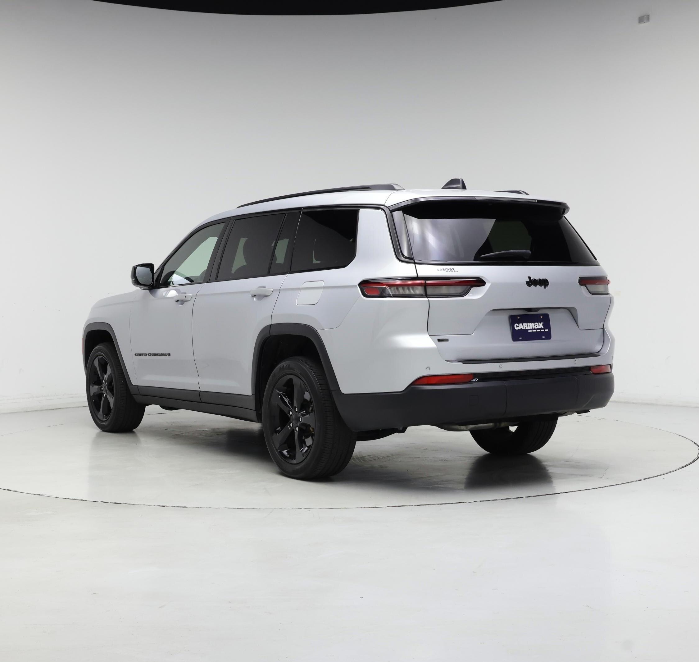 Thumbnail: 2023 Jeep Grand Cherokee L - 2