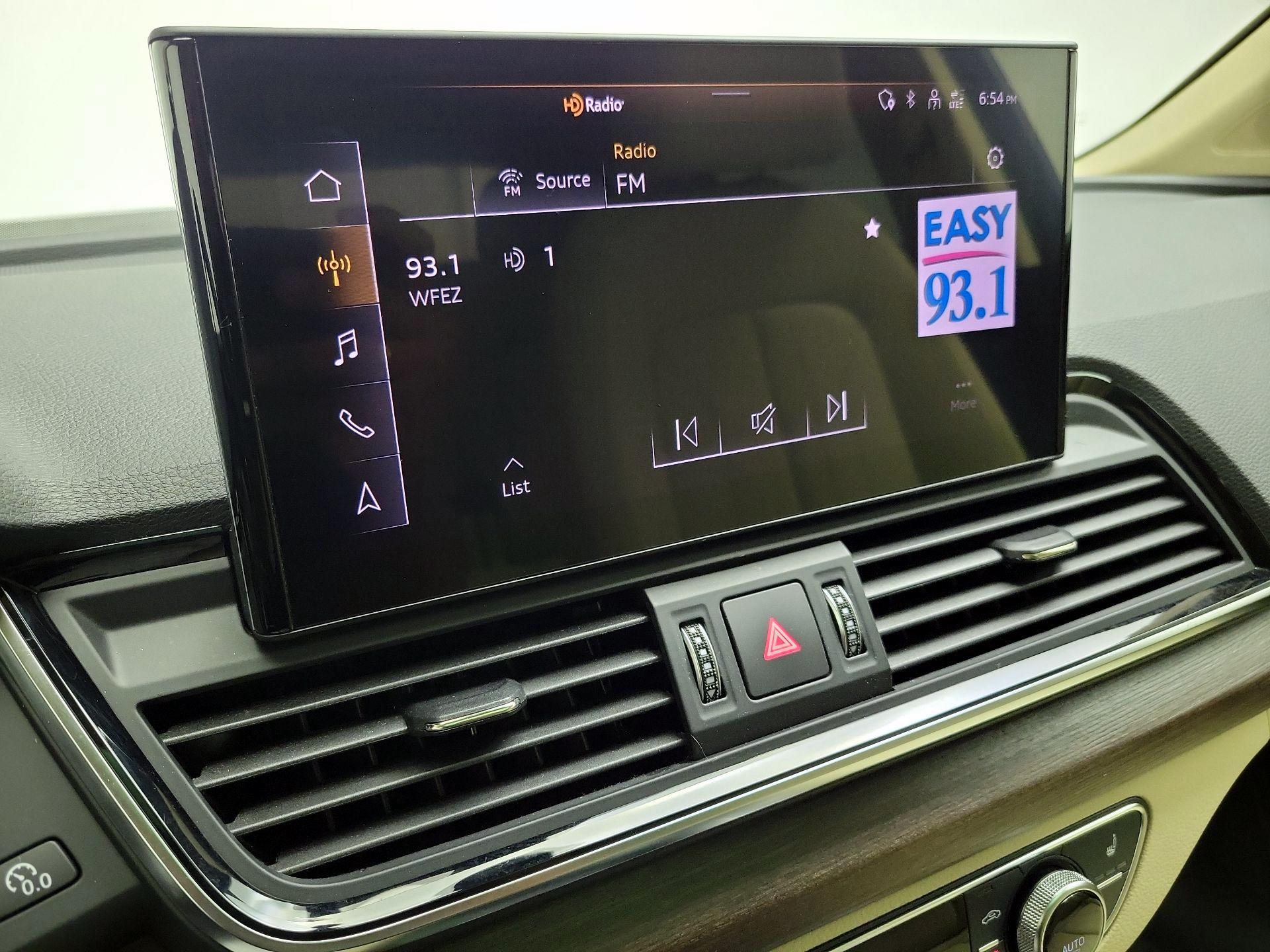 Thumbnail: 2022 Audi Q5 - 15
