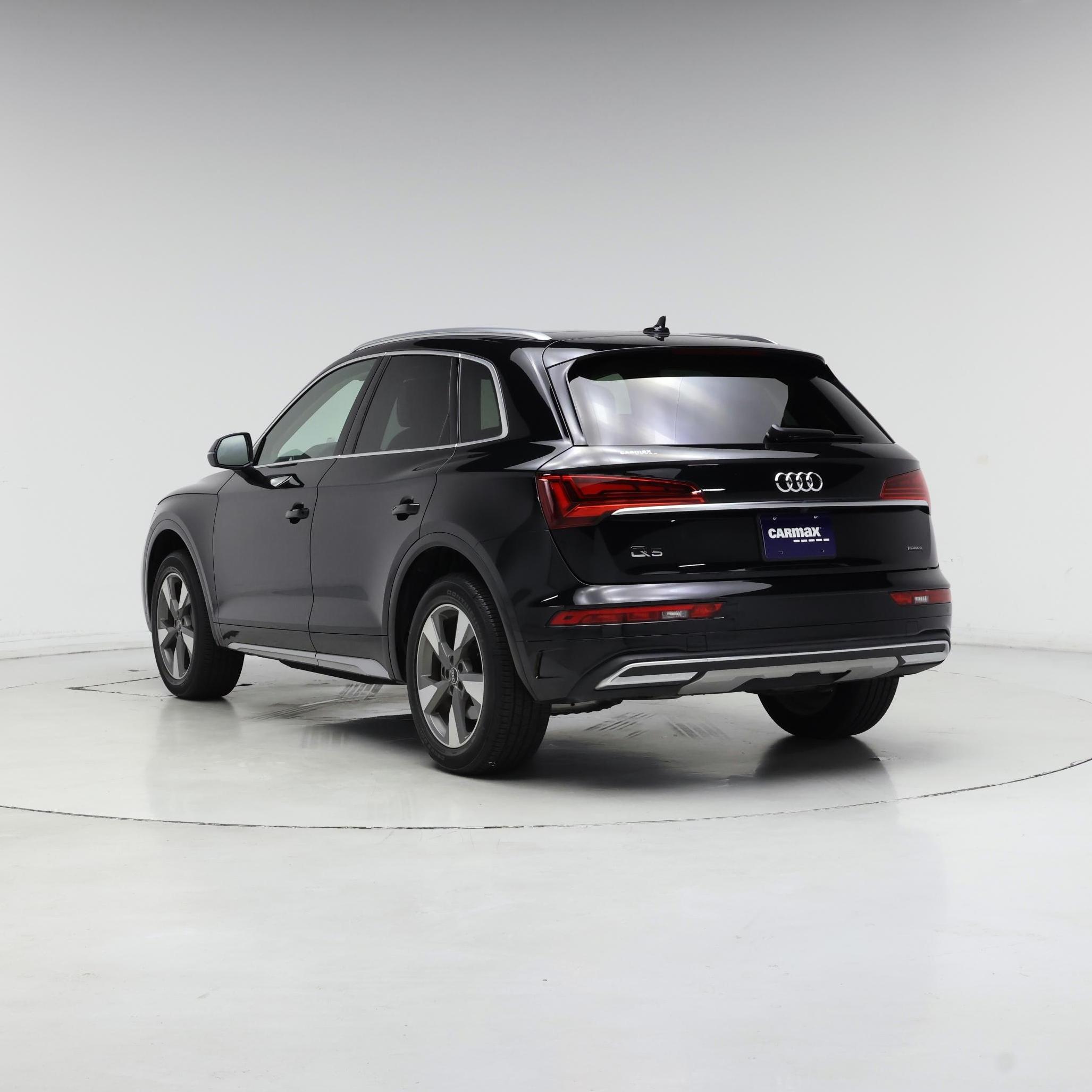 Thumbnail: 2022 Audi Q5 - 2