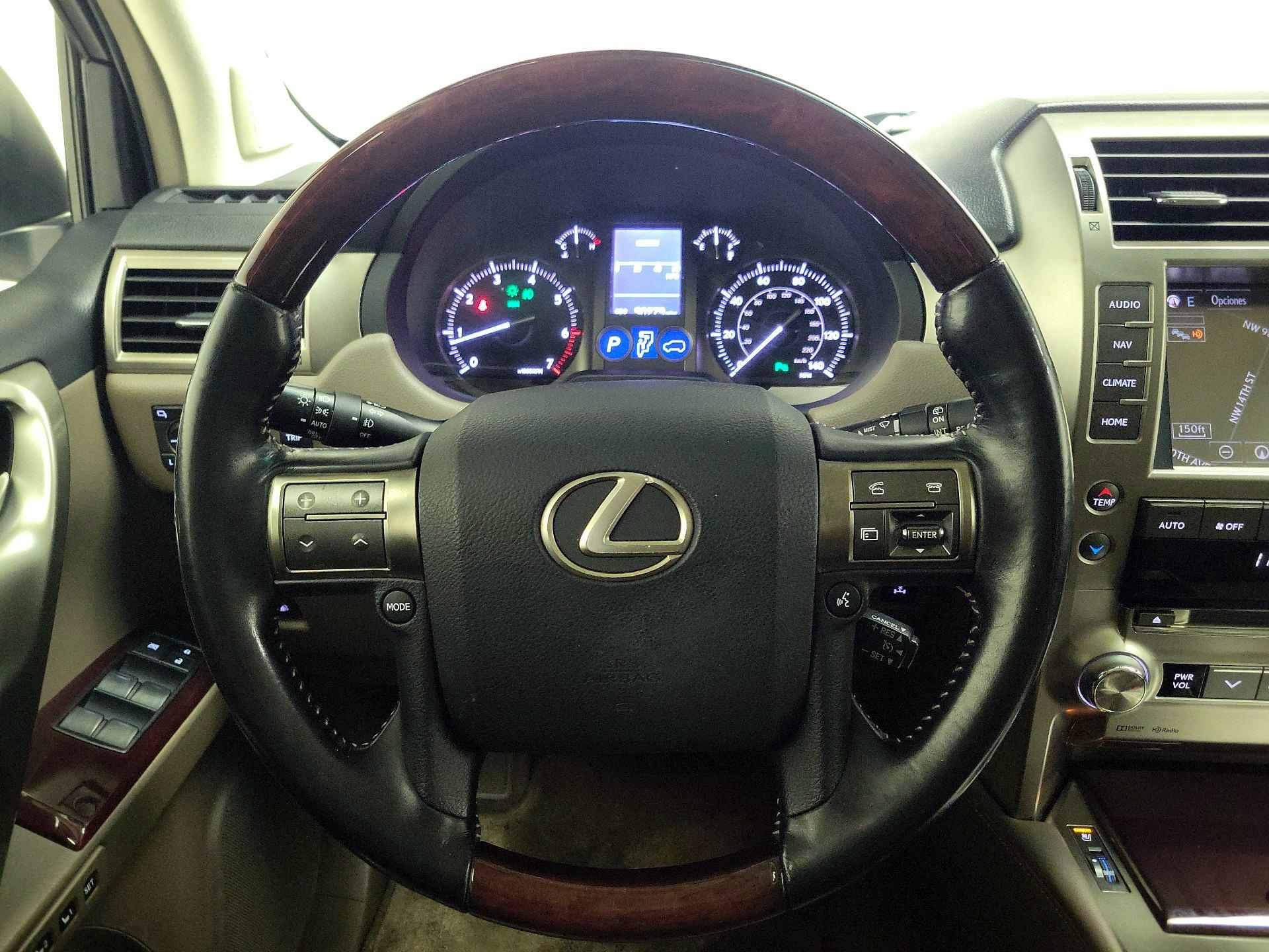 Thumbnail: 2018 Lexus GX - 10
