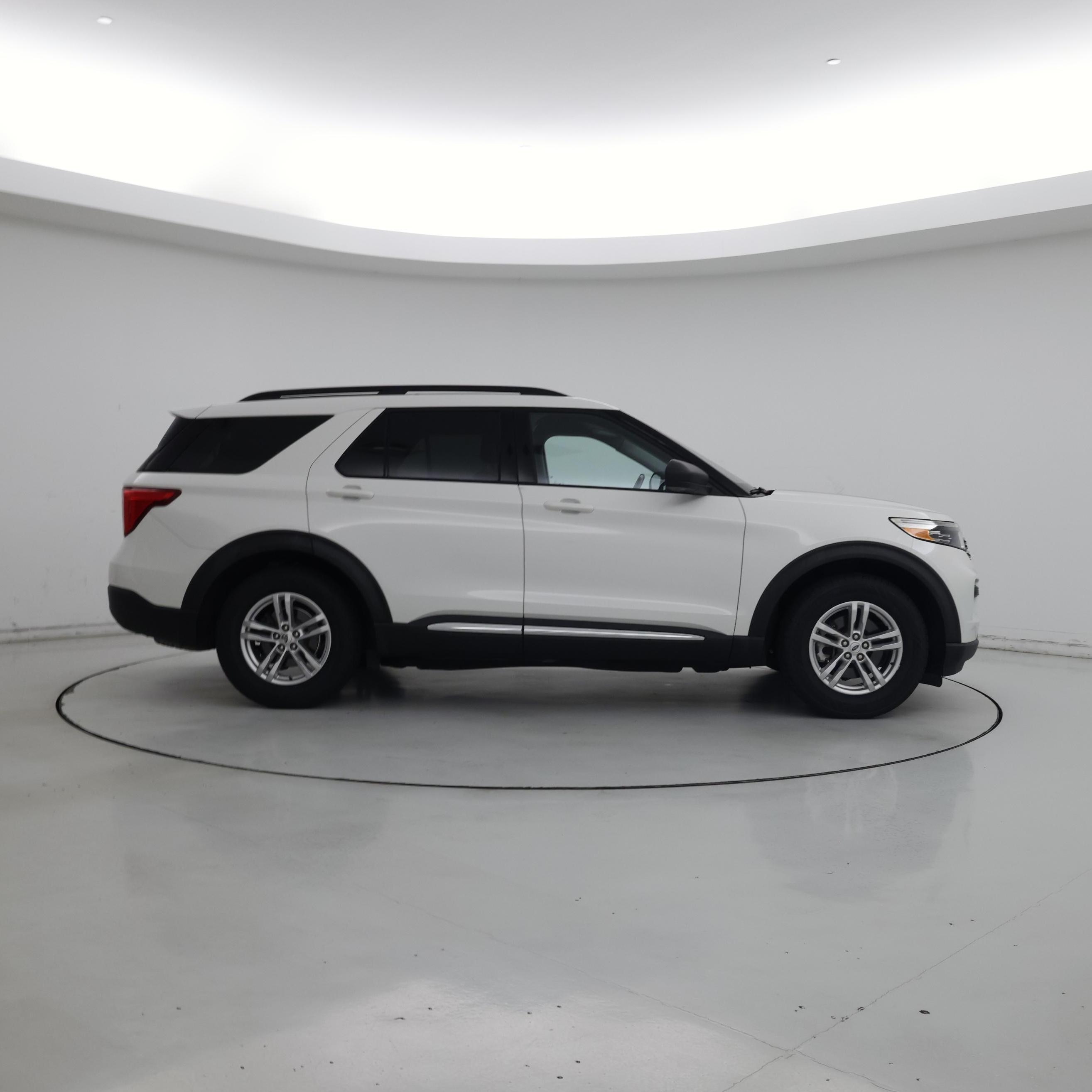 Thumbnail: 2020 Ford Explorer - 7
