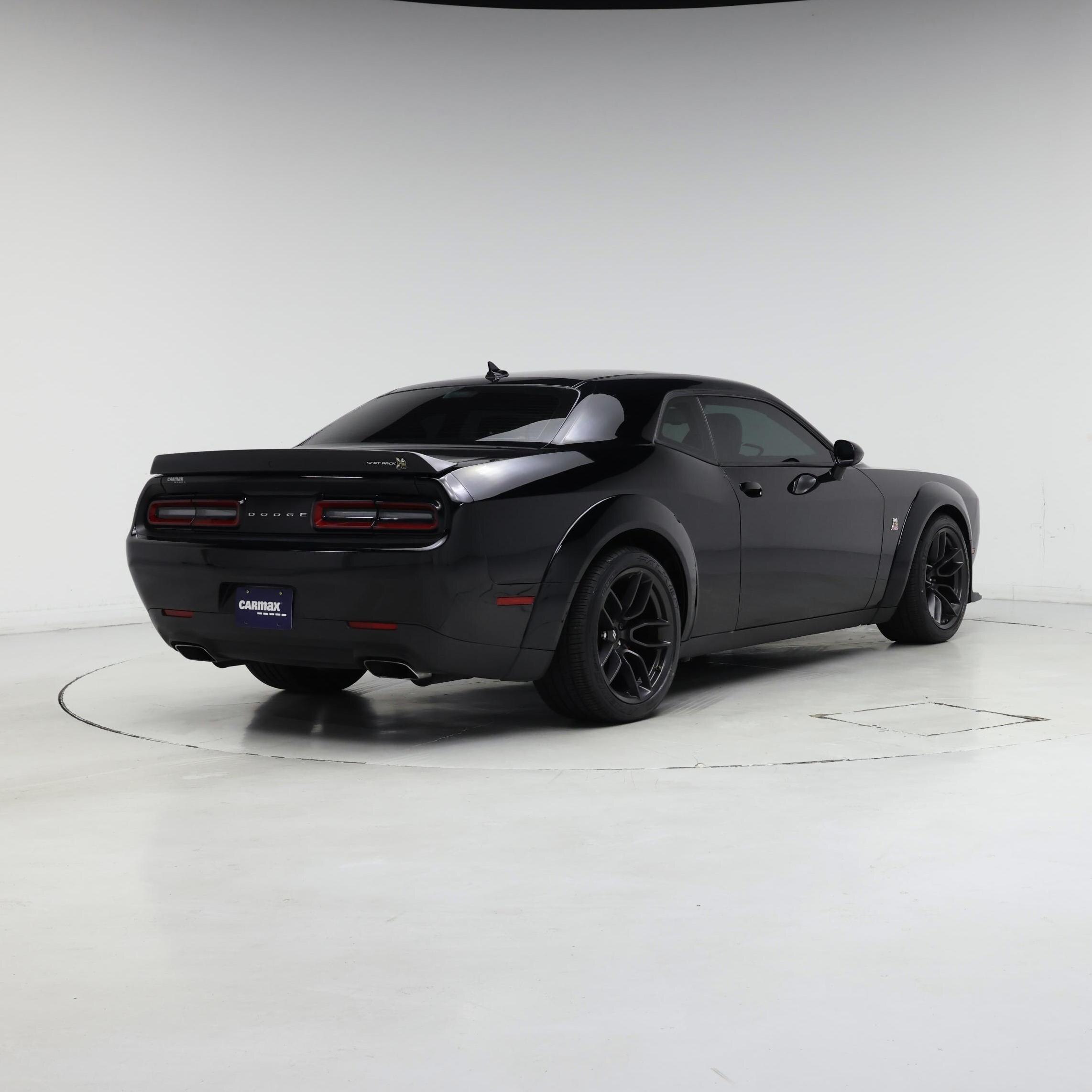 Thumbnail: 2022 Dodge Challenger - 8