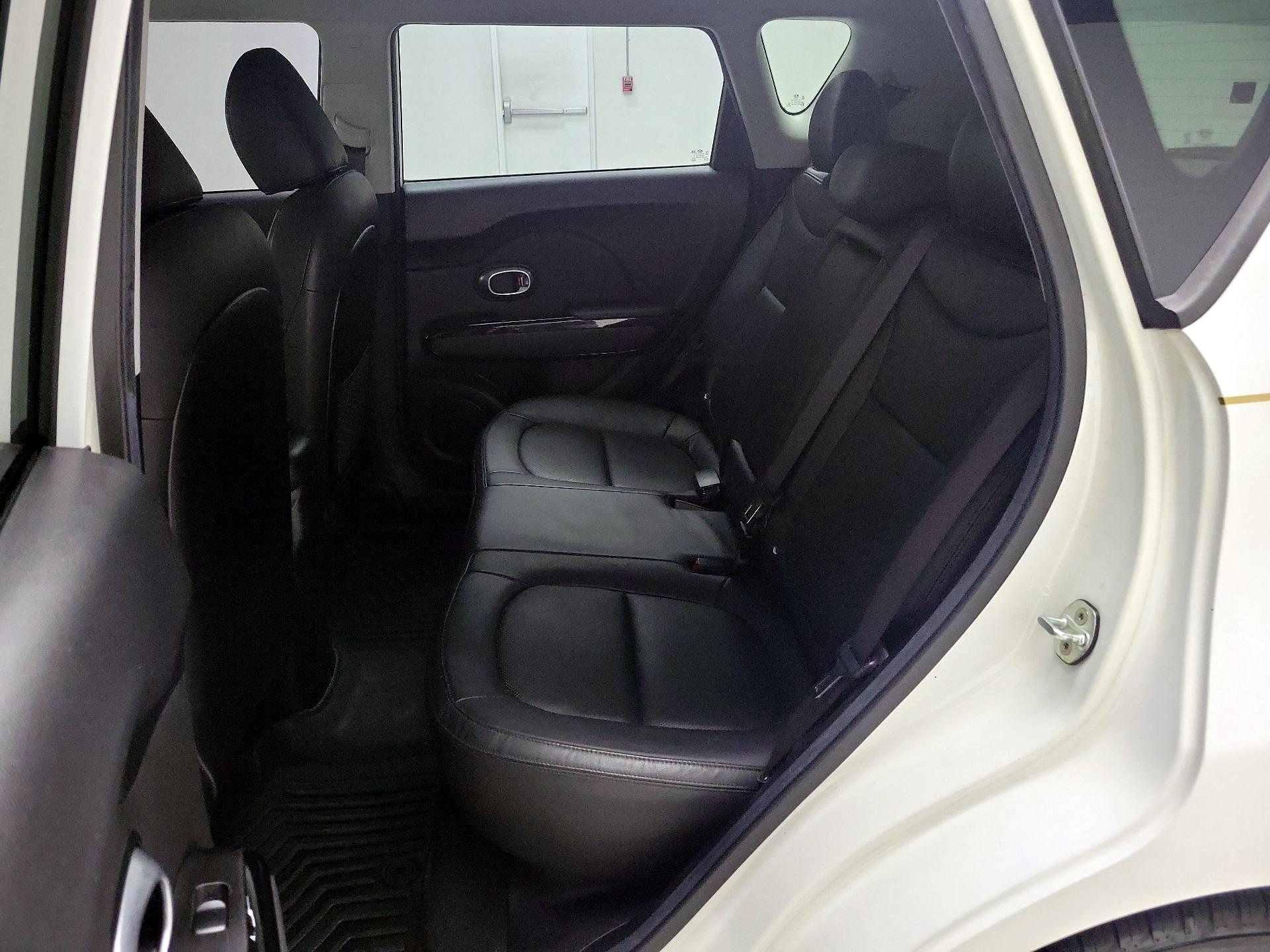 Thumbnail: 2016 Kia Soul - 19