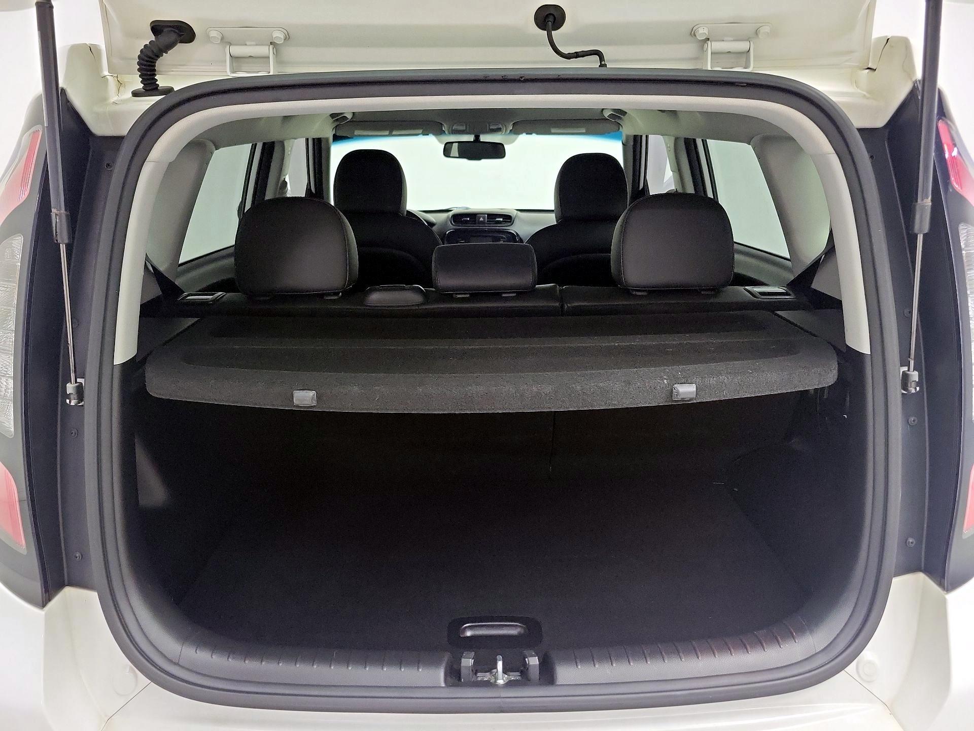 Thumbnail: 2016 Kia Soul - 20