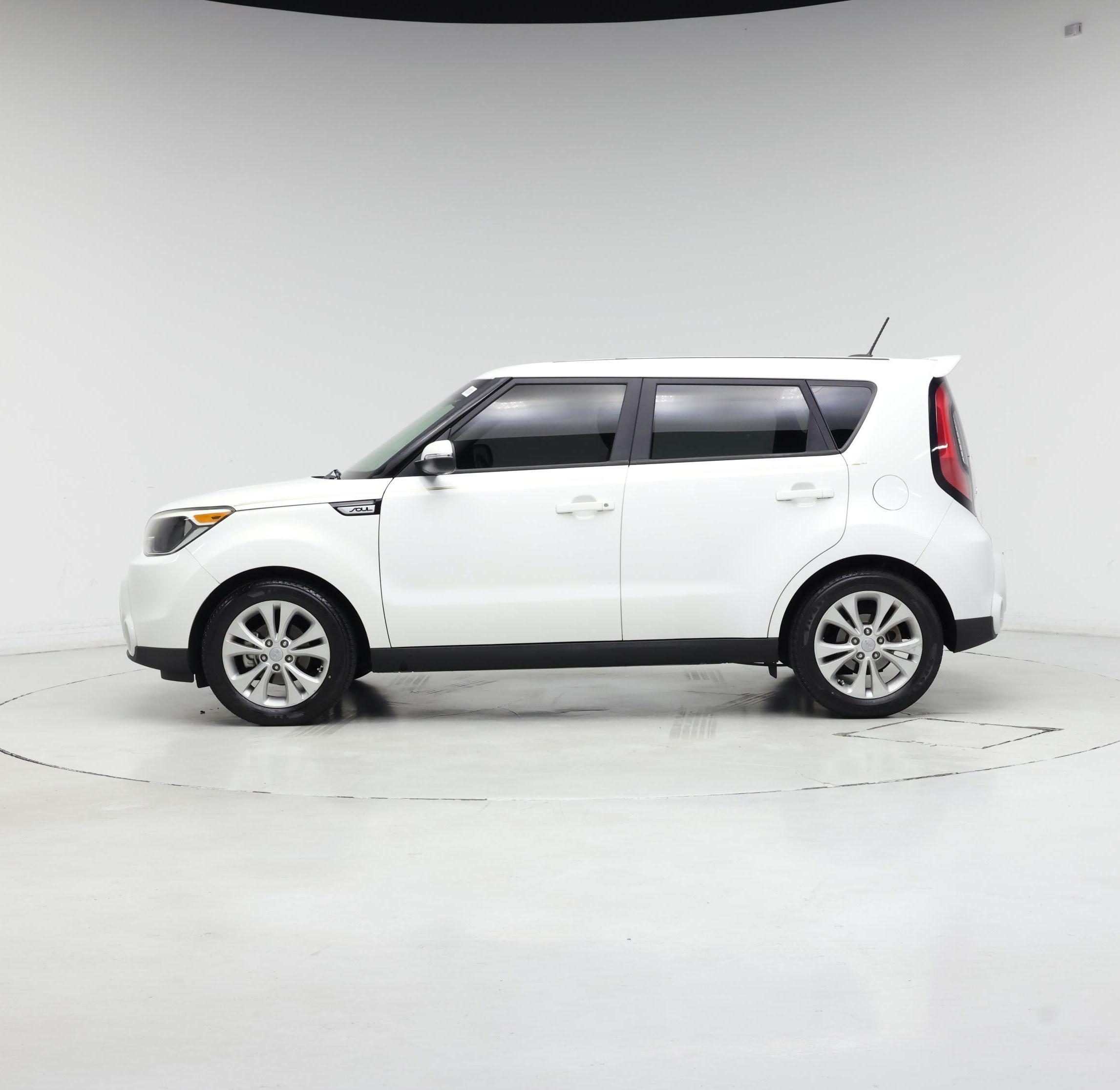 Thumbnail: 2016 Kia Soul - 3