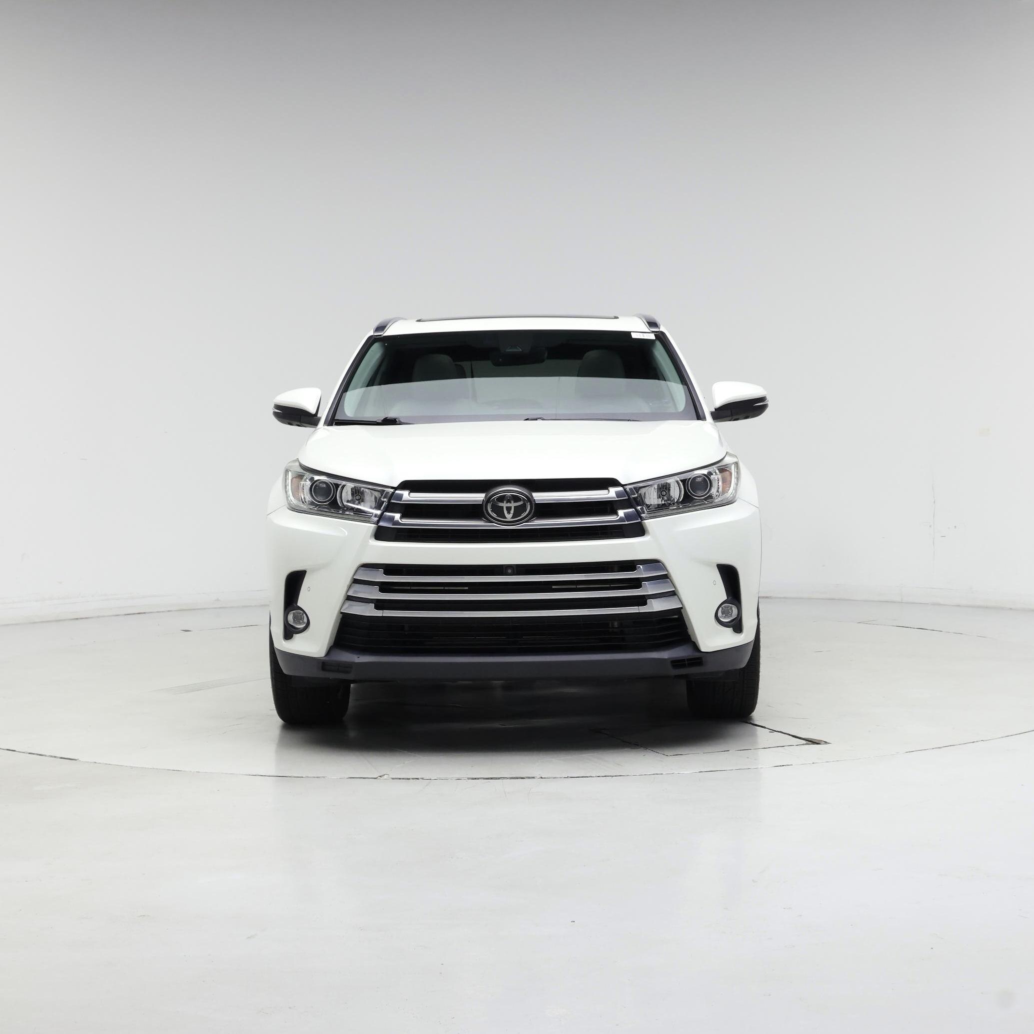 Thumbnail: 2019 Toyota Highlander - 5