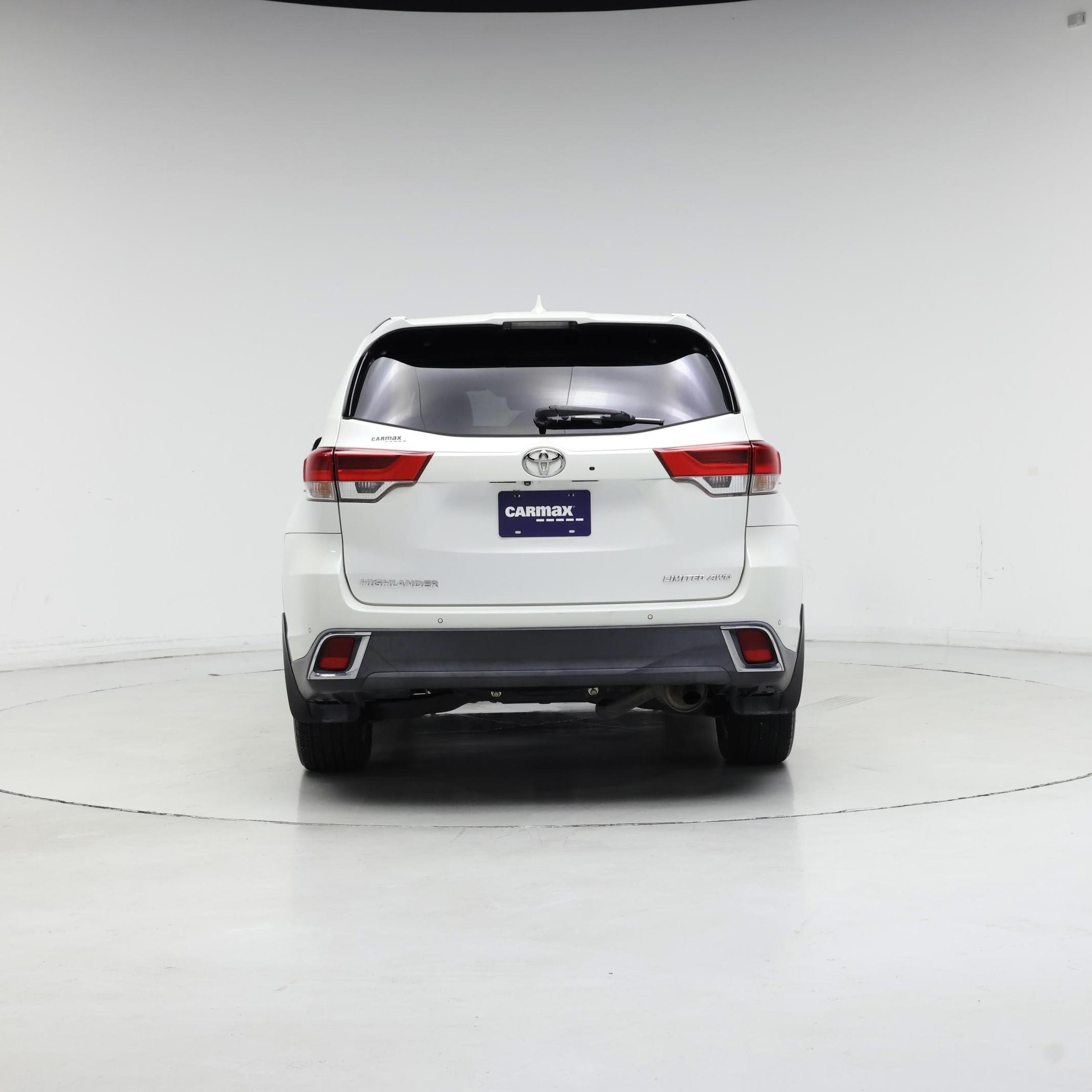 Thumbnail: 2019 Toyota Highlander - 6