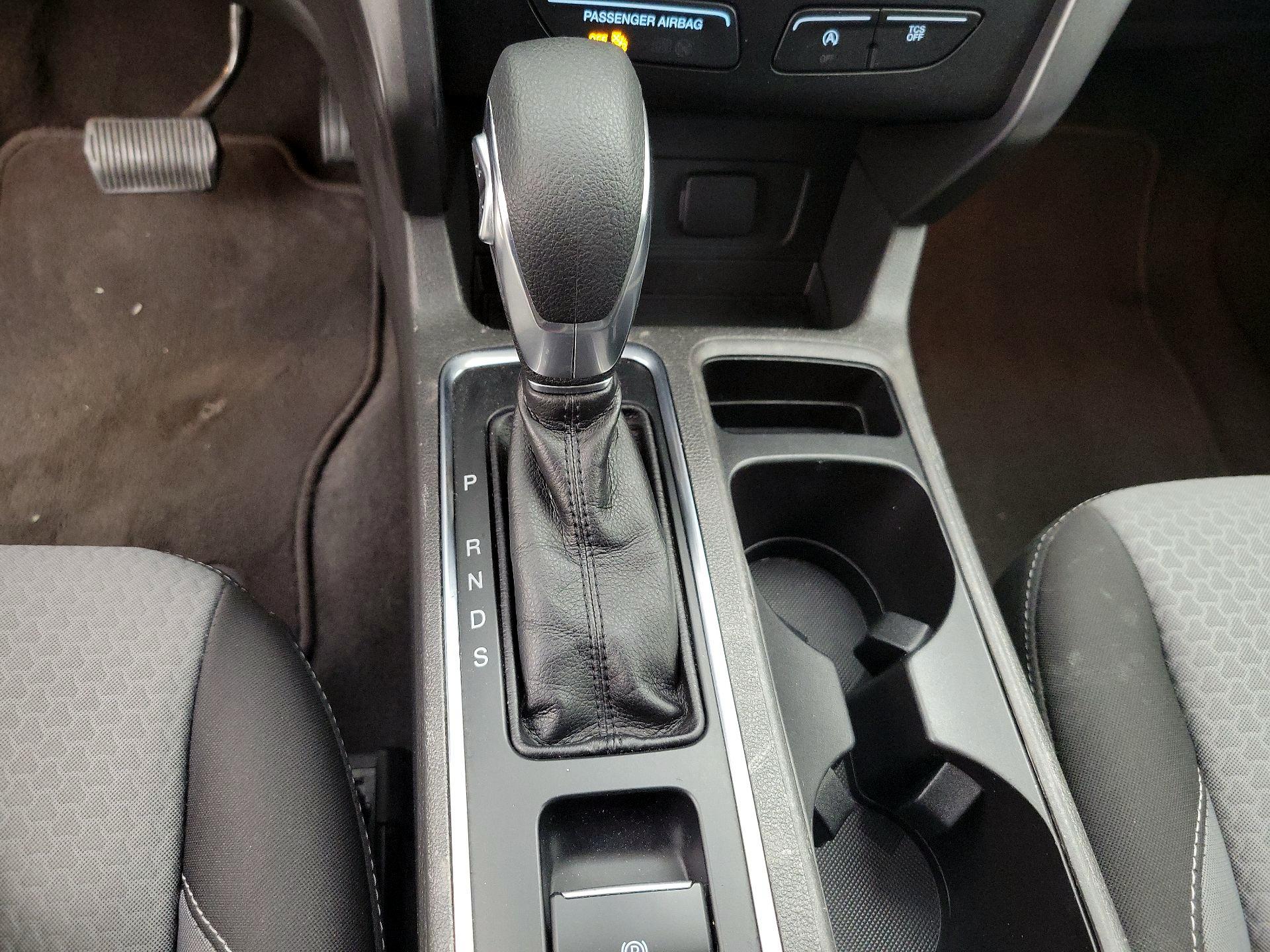 Thumbnail: 2019 Ford Escape - 17