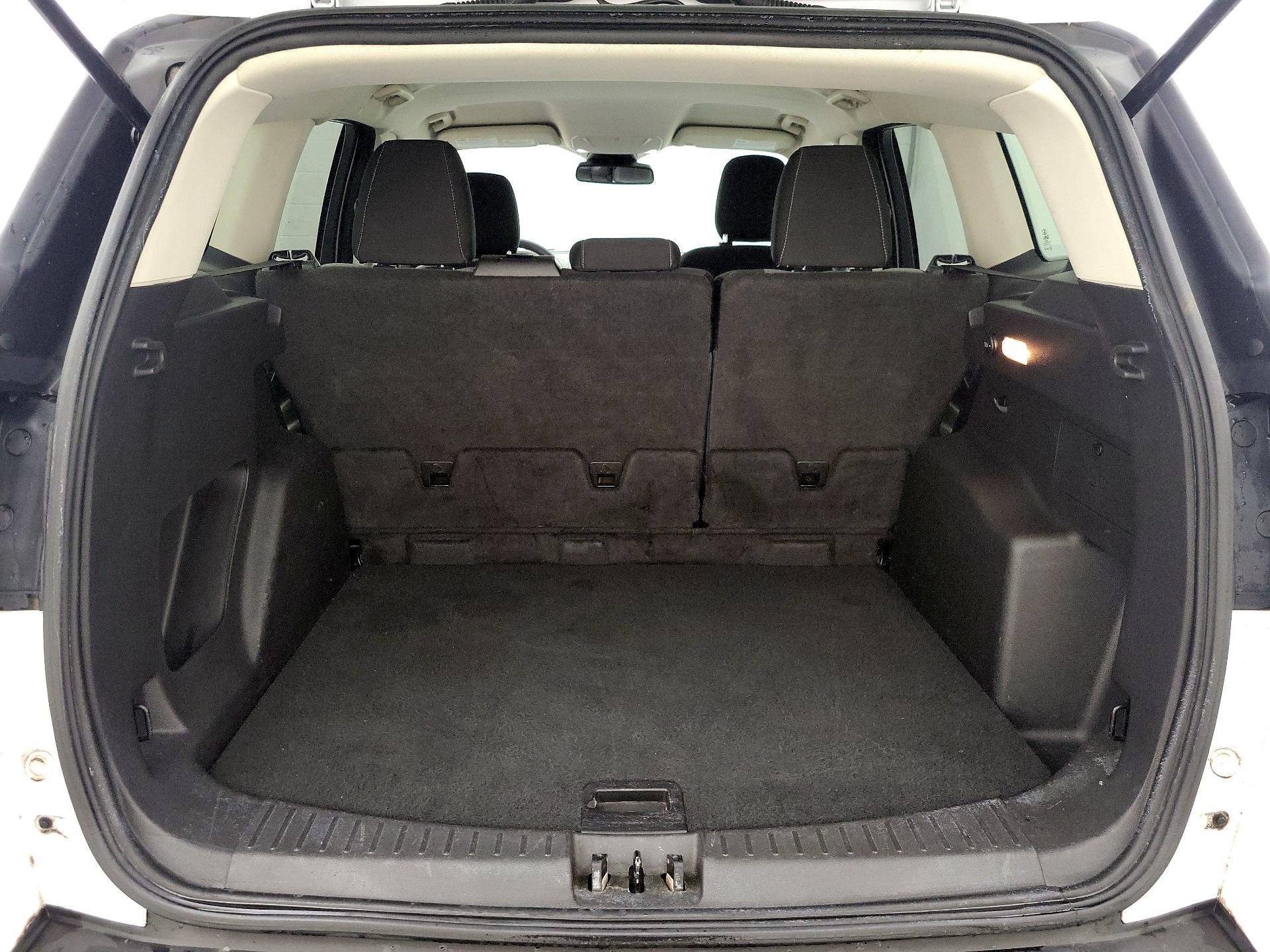 Thumbnail: 2019 Ford Escape - 20