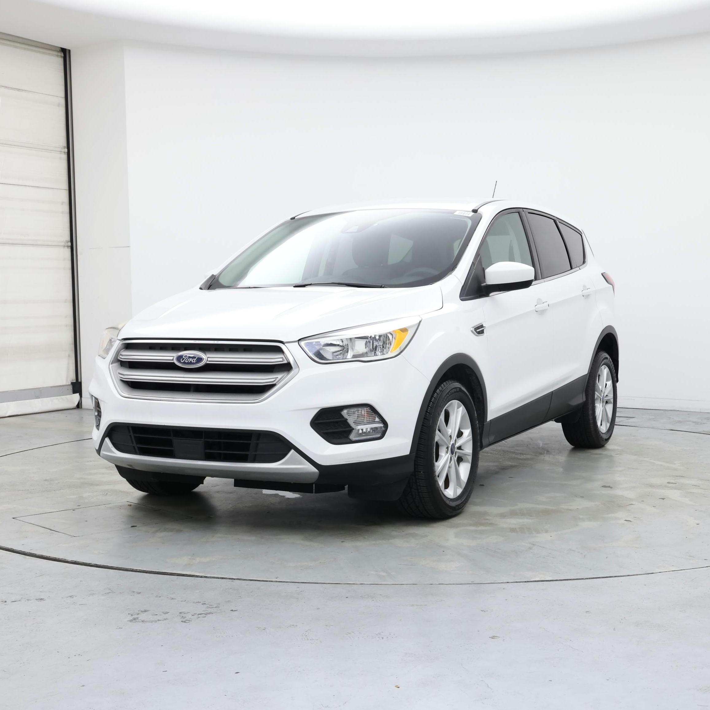 Thumbnail: 2019 Ford Escape - 4