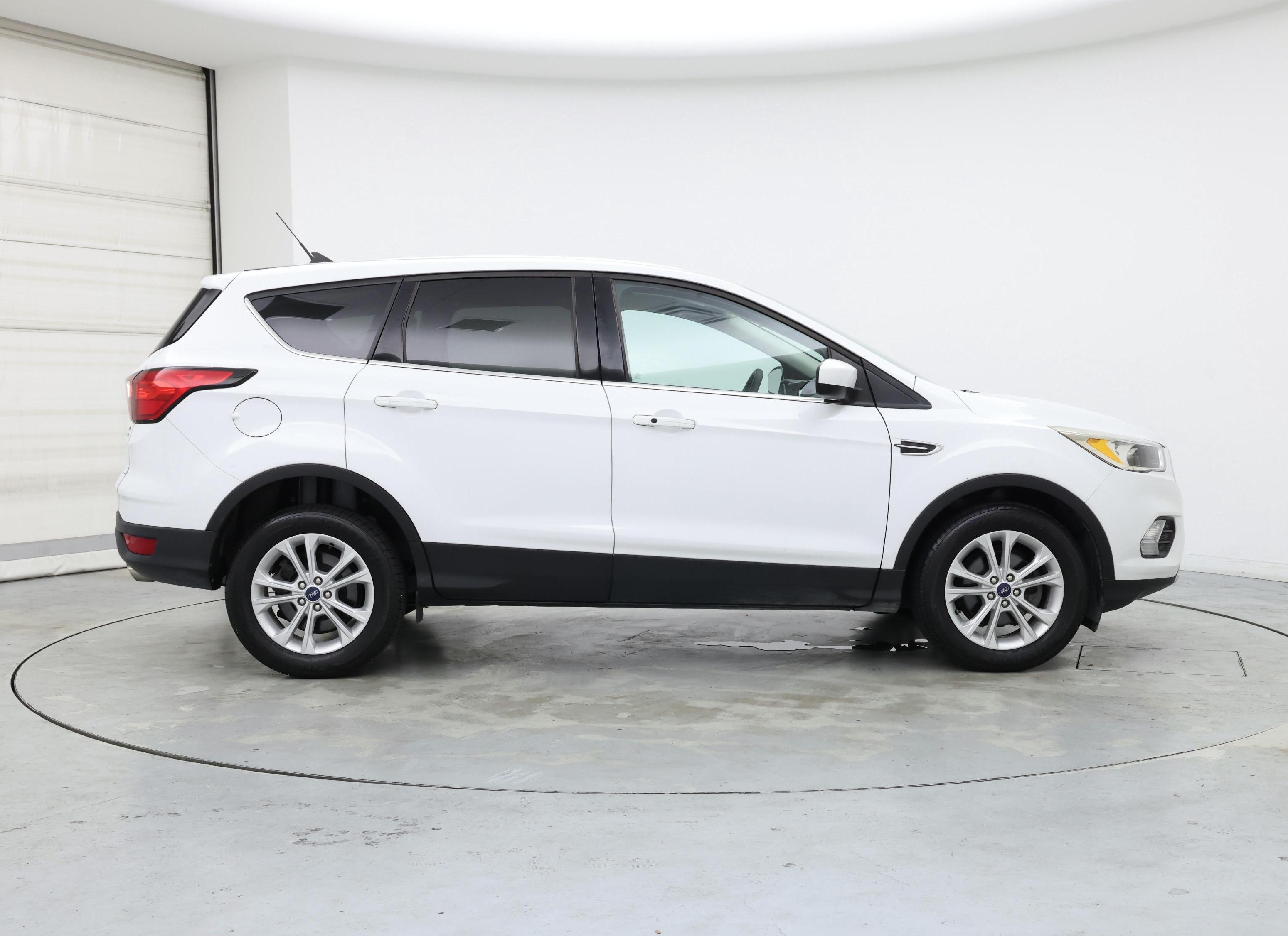 Thumbnail: 2019 Ford Escape - 7
