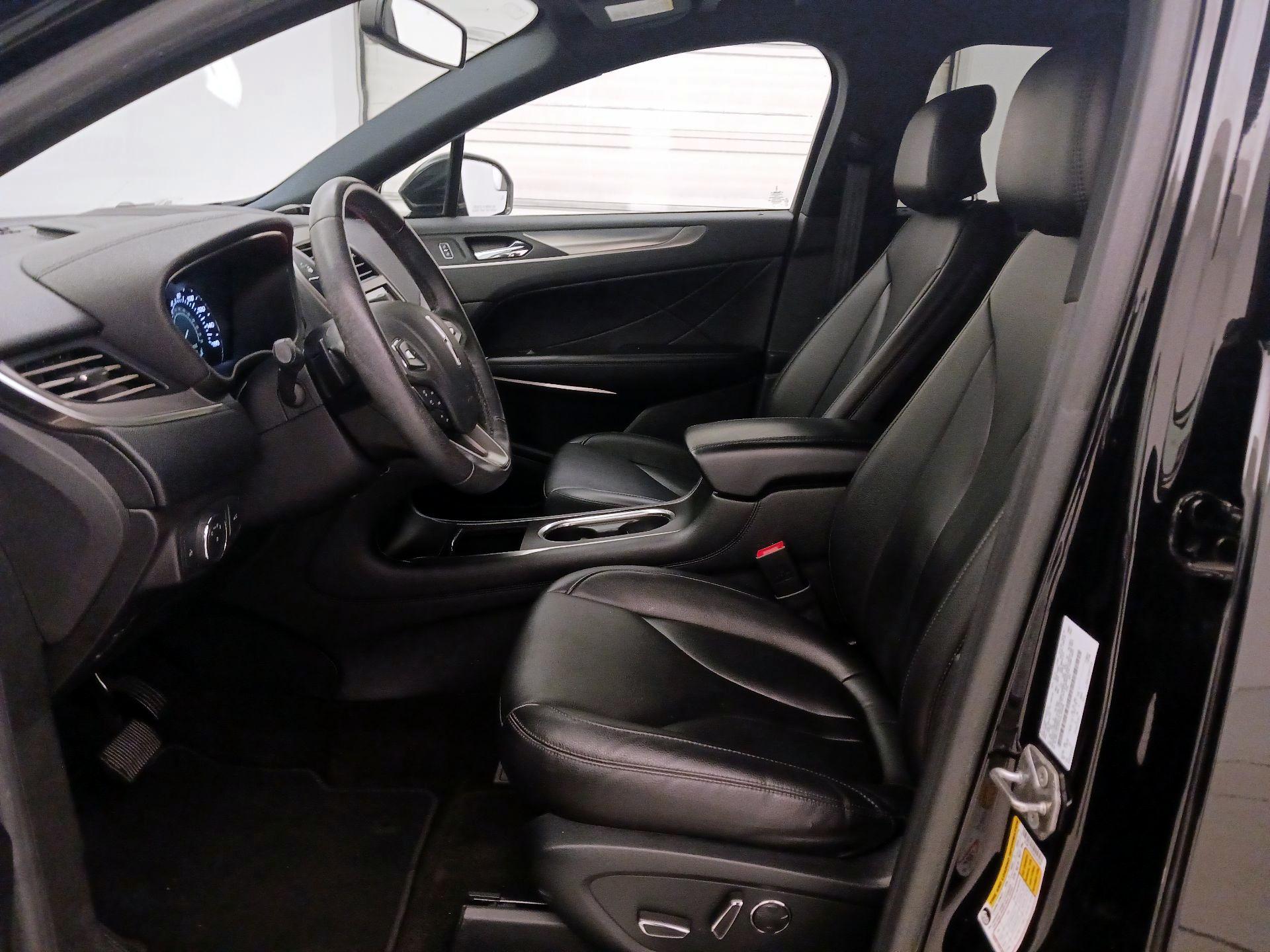 Thumbnail: 2019 Lincoln MKC - 9