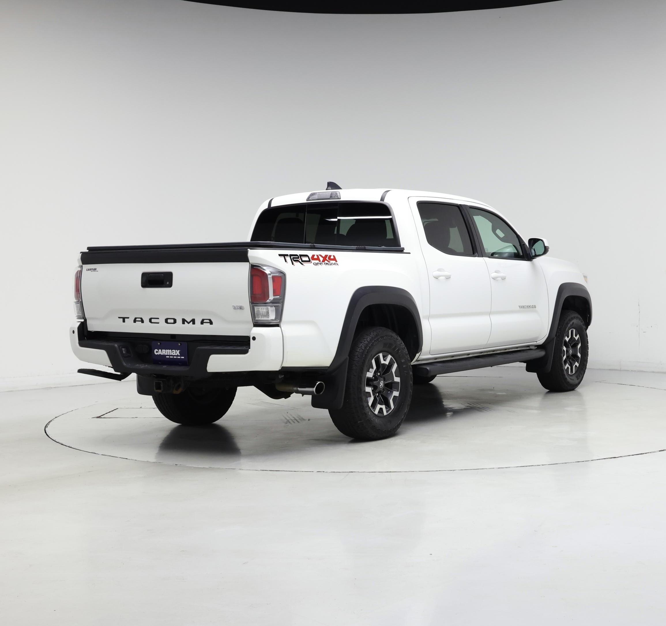Thumbnail: 2020 Toyota Tacoma - 8