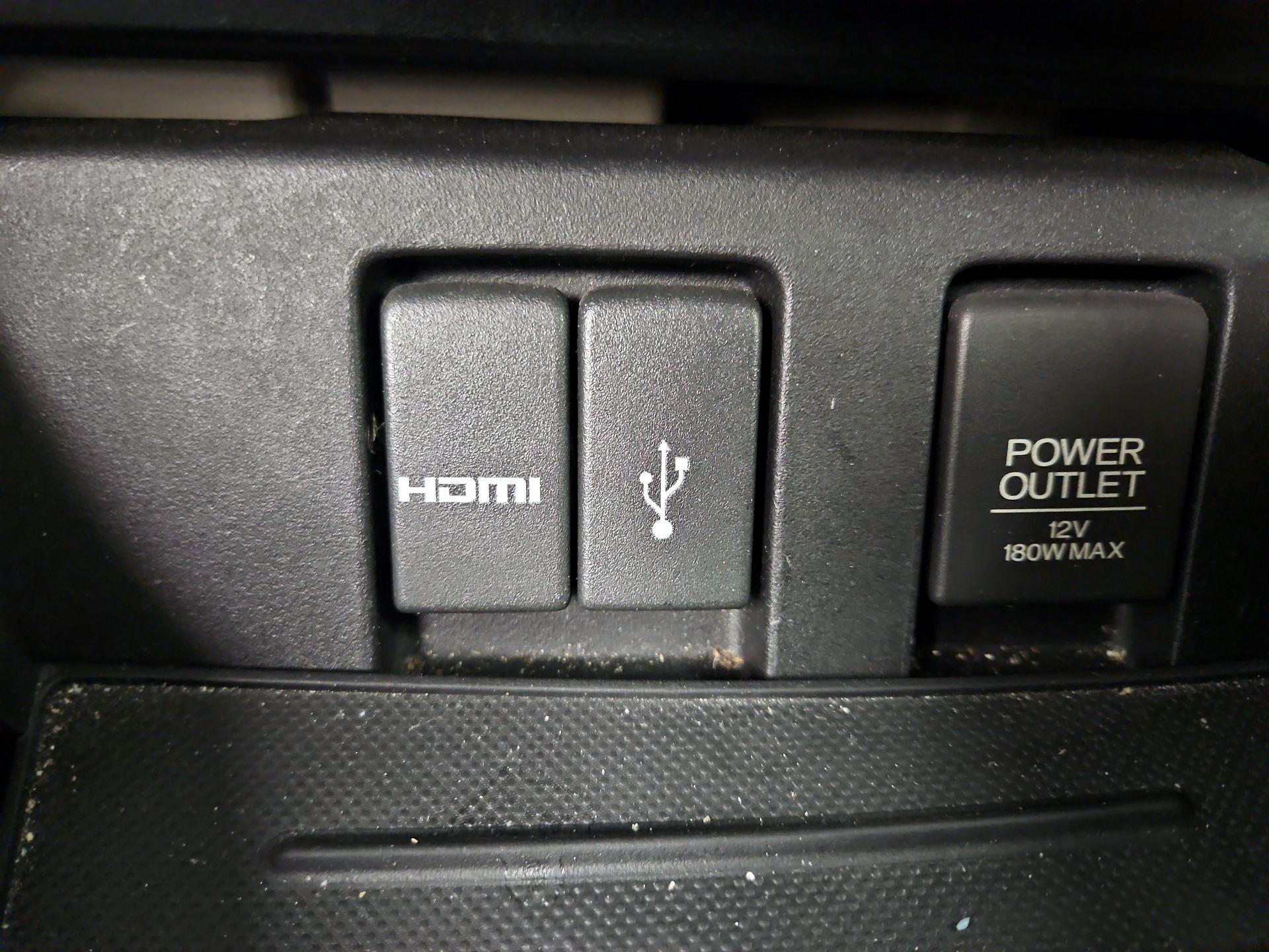 Thumbnail: 2014 Honda Civic - 18