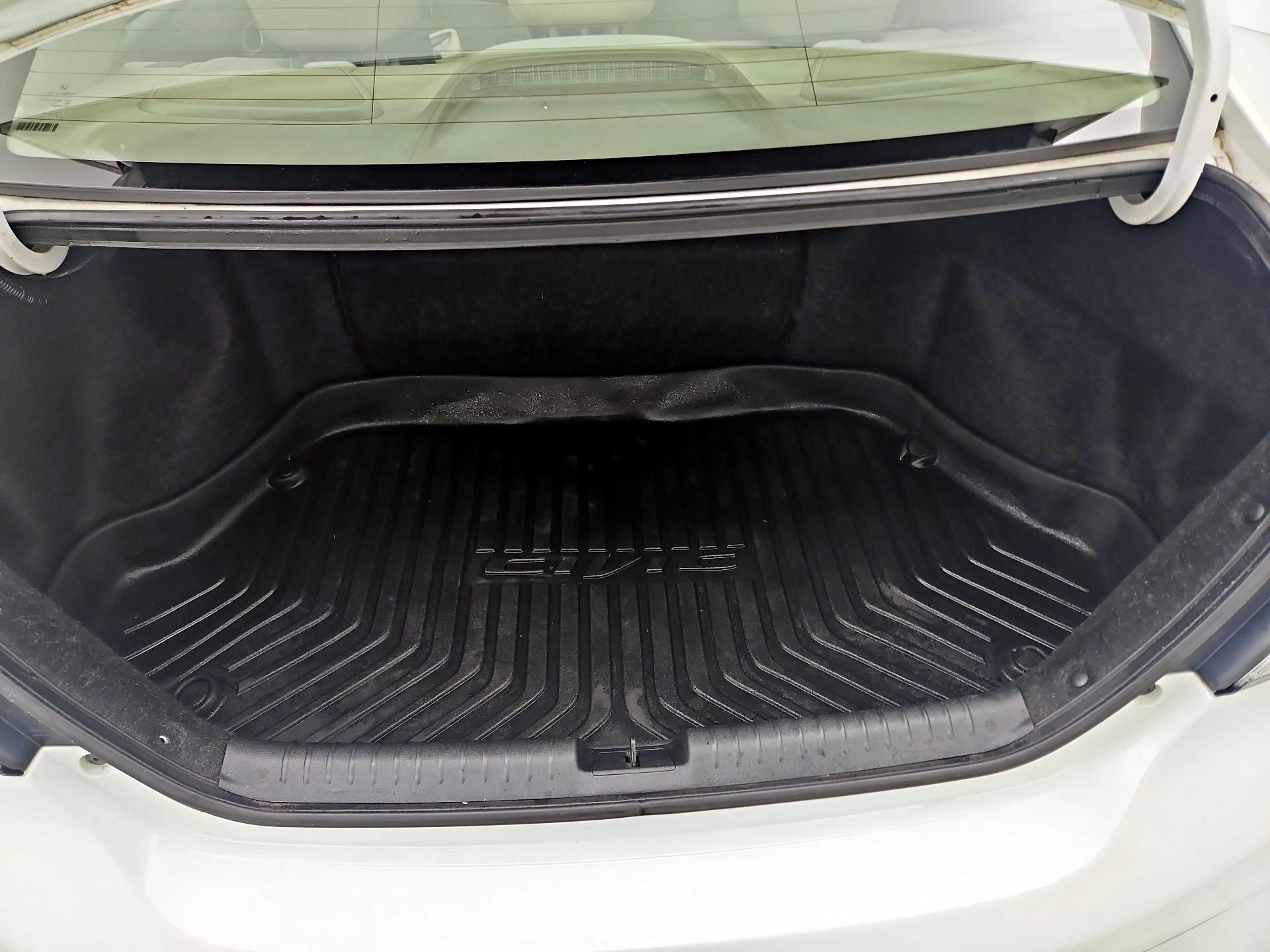 Thumbnail: 2014 Honda Civic - 20
