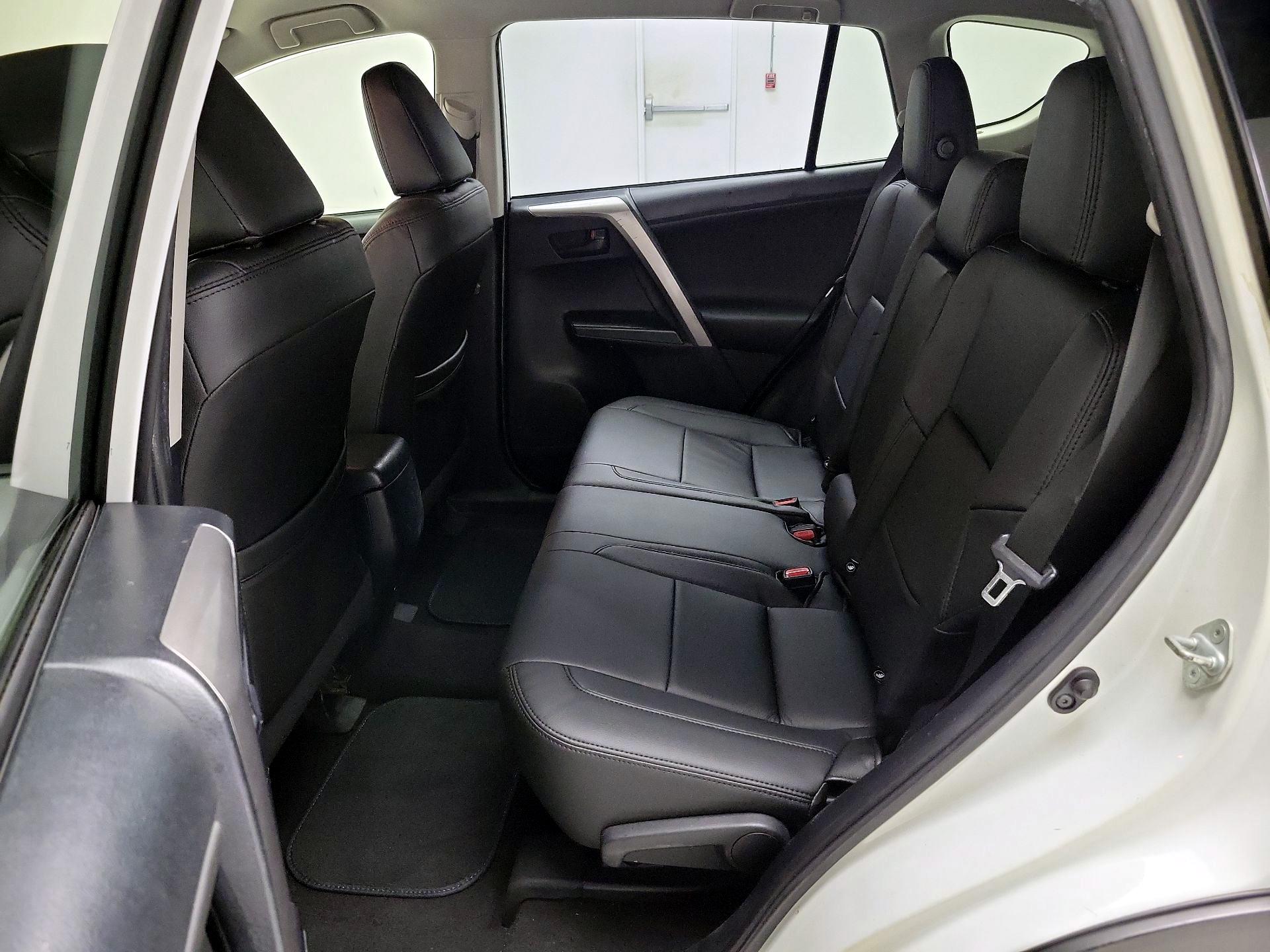 Thumbnail: 2017 Toyota RAV4 - 19