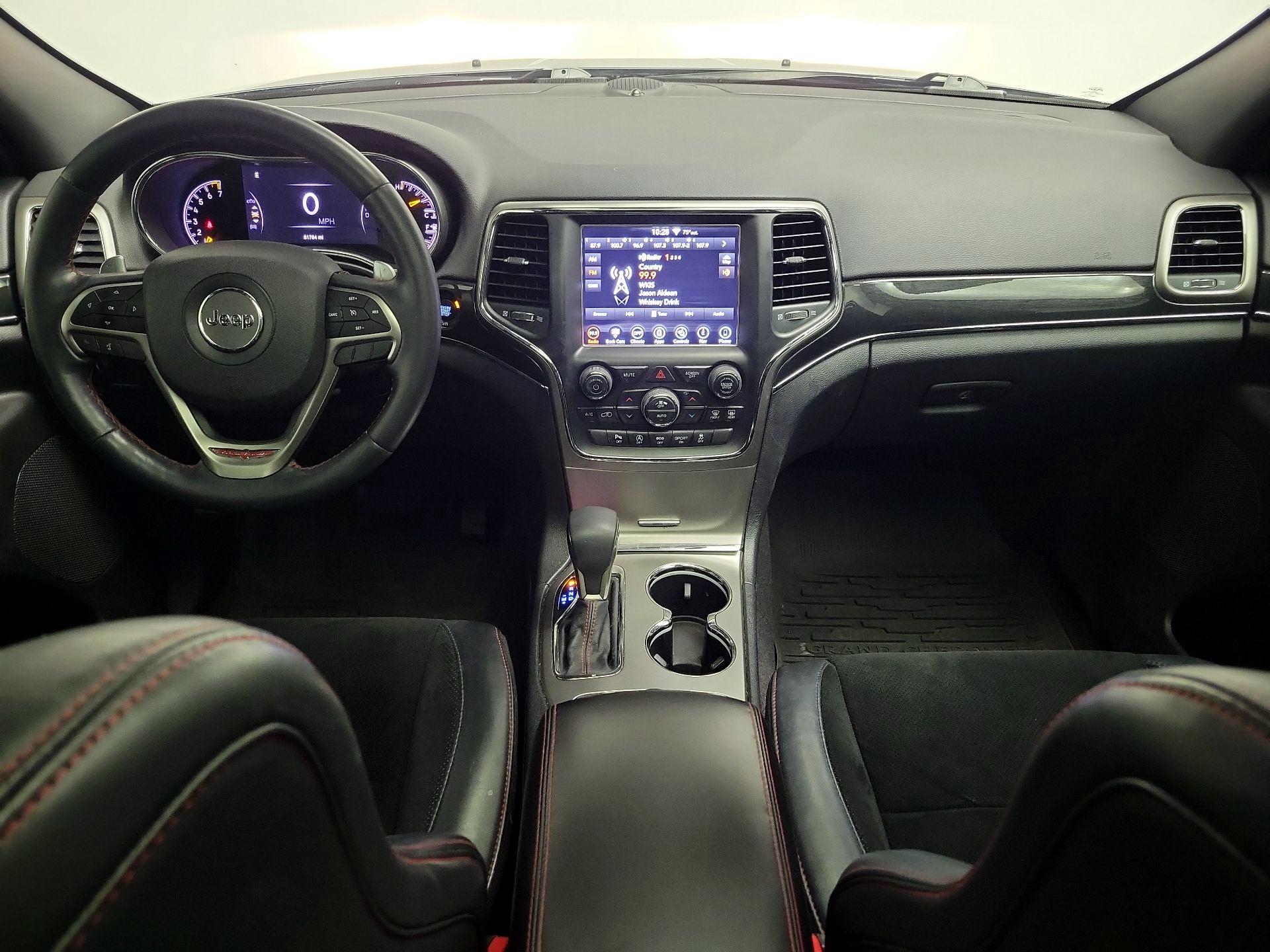 Thumbnail: 2018 Jeep Grand Cherokee - 9