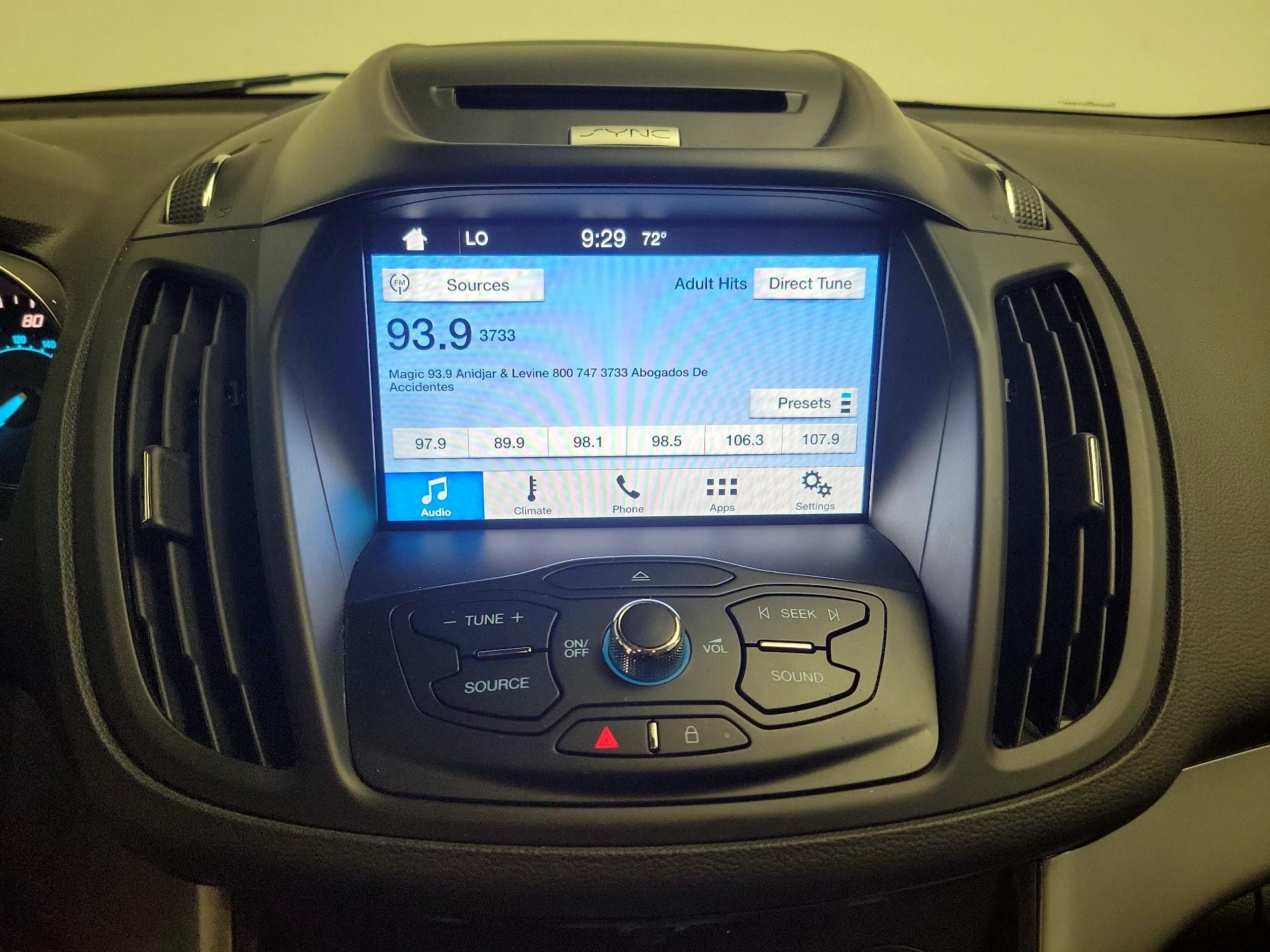 Thumbnail: 2016 Ford Escape - 15