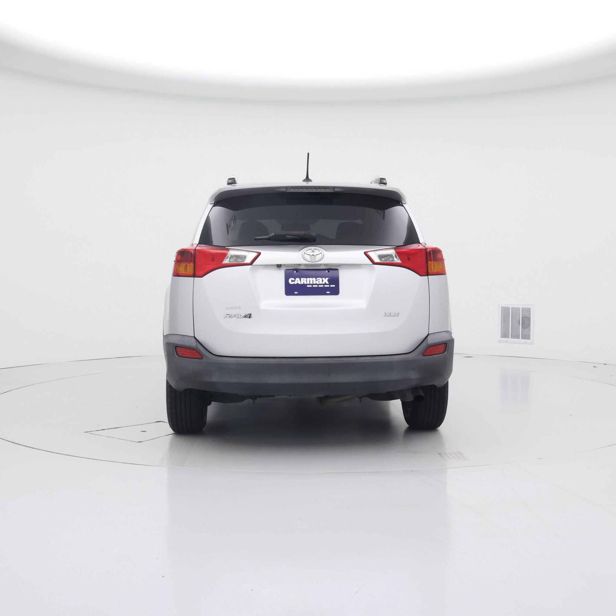 Thumbnail: 2013 Toyota RAV4 - 6