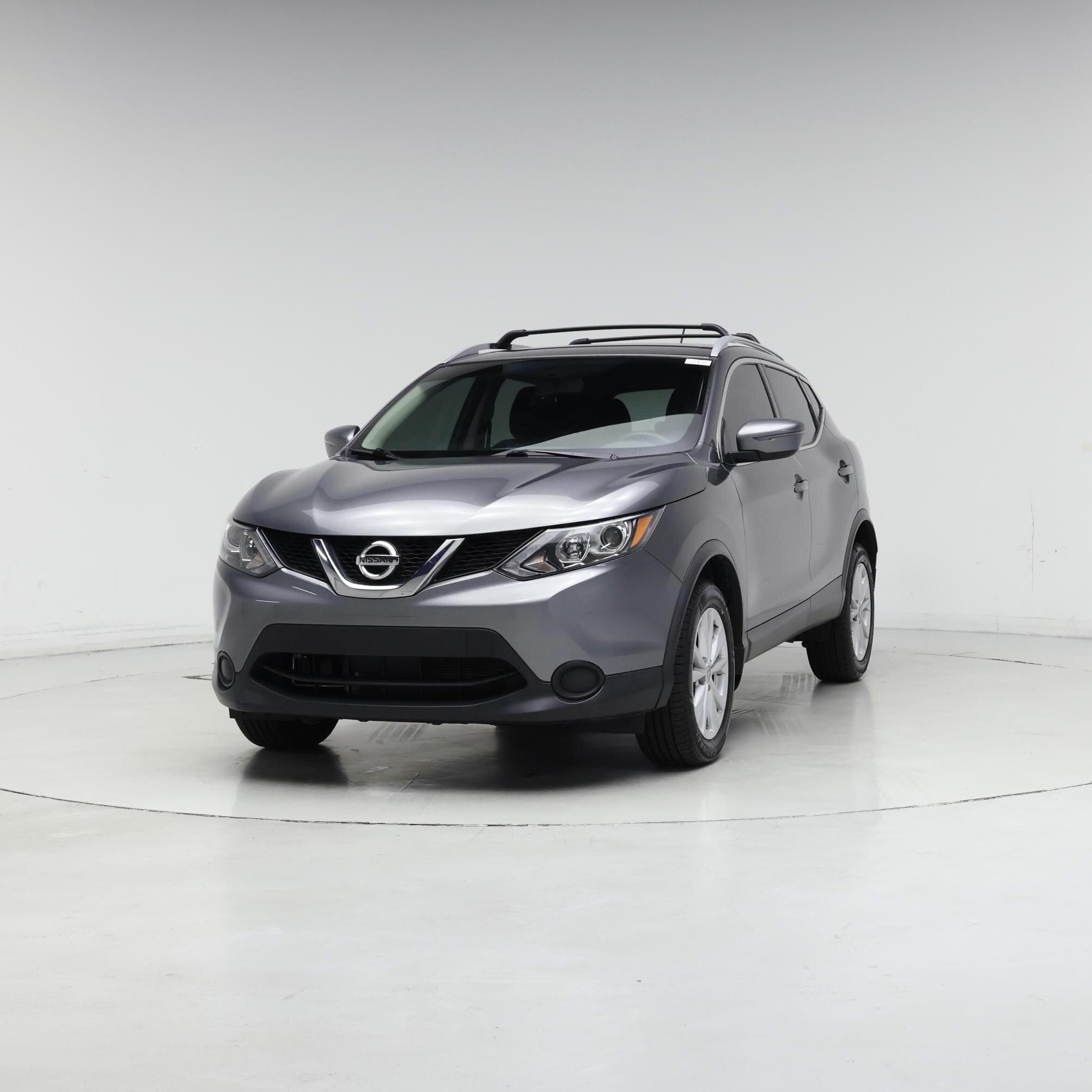 Thumbnail: 2018 Nissan Rogue Sport - 4
