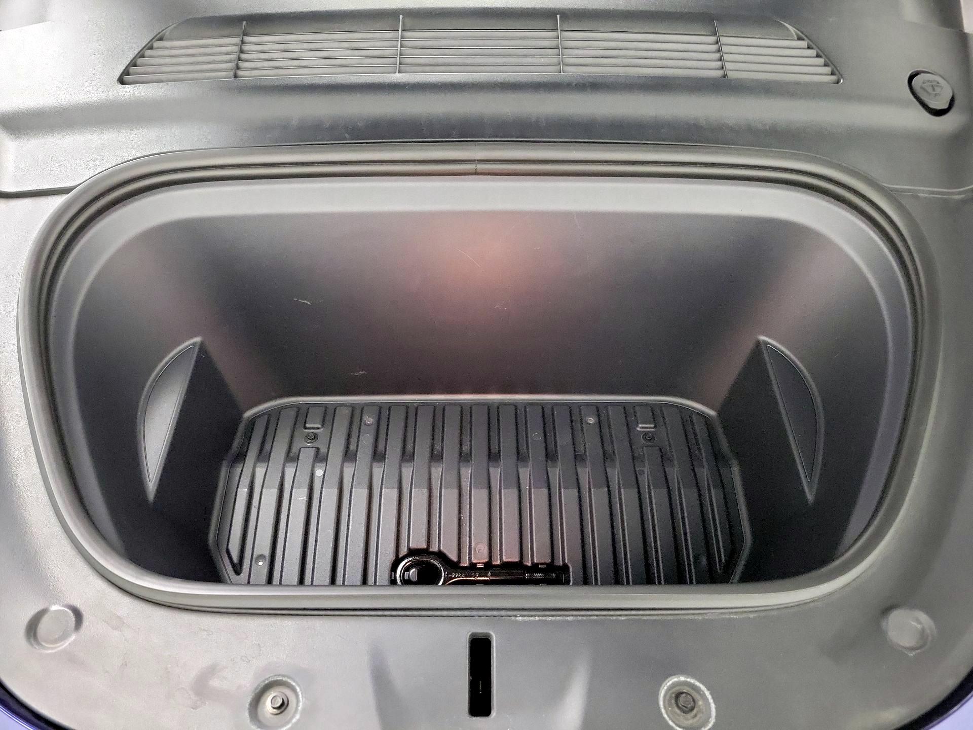 Thumbnail: 2022 Tesla Model Y - 20