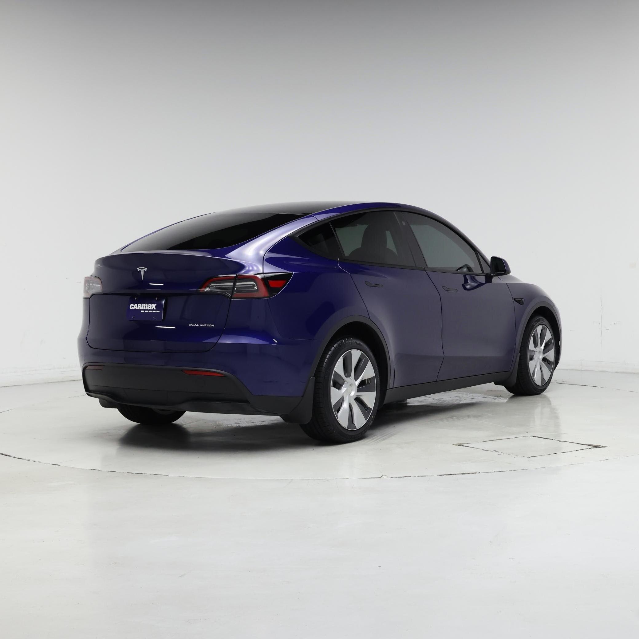 Thumbnail: 2022 Tesla Model Y - 8