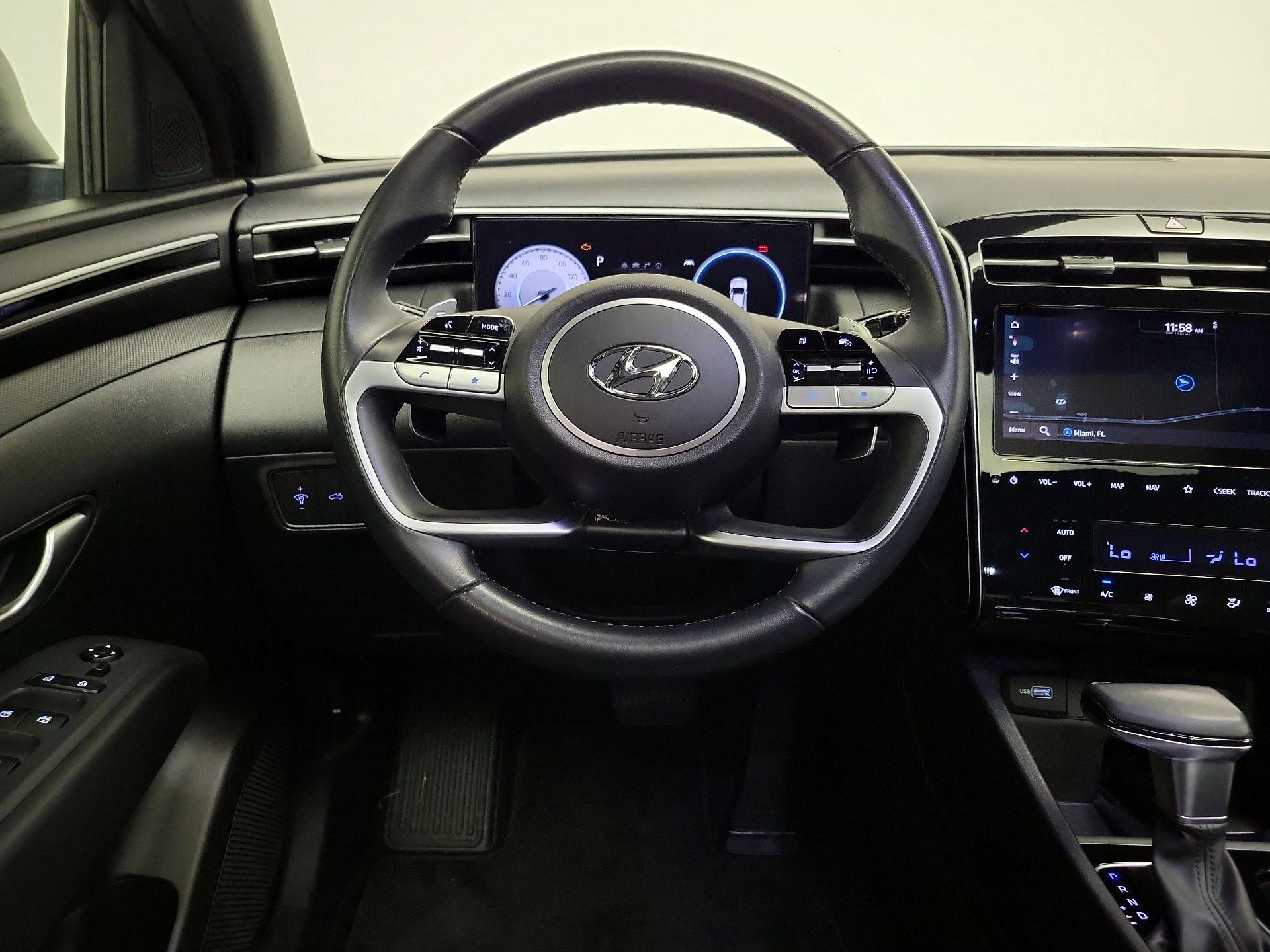 Thumbnail: 2023 Hyundai Santa Cruz - 10