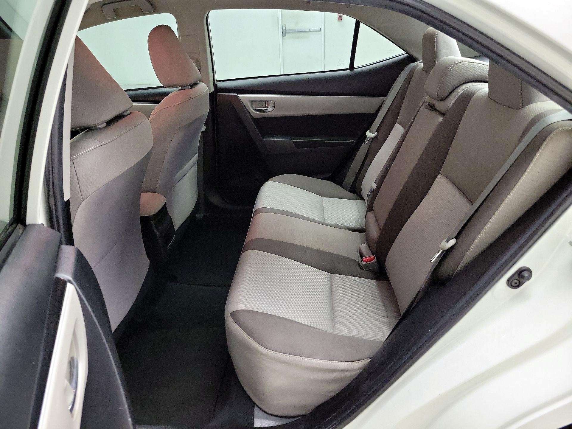 Thumbnail: 2019 Toyota Corolla - 19