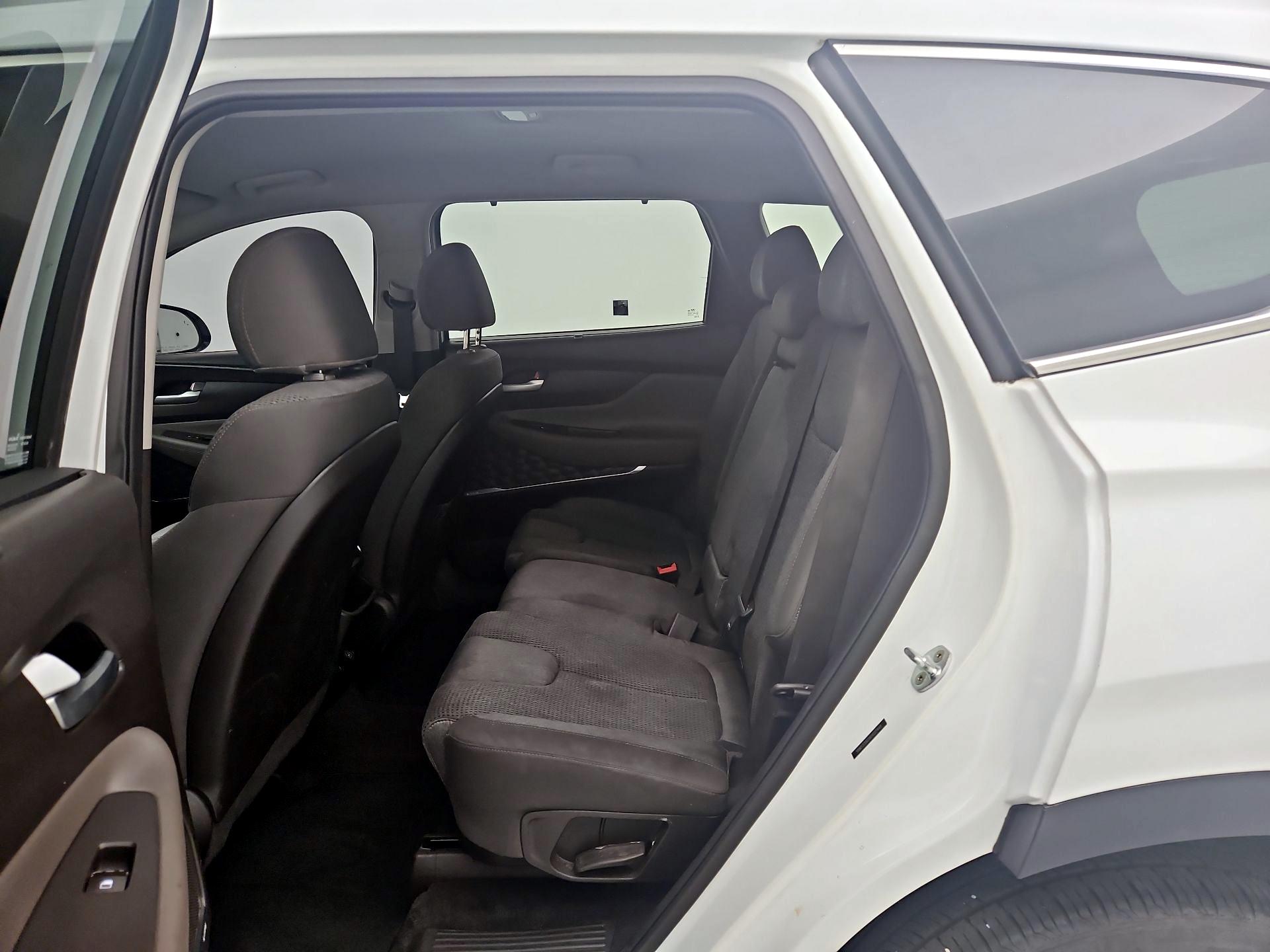 Thumbnail: 2019 Hyundai Santa Fe - 19