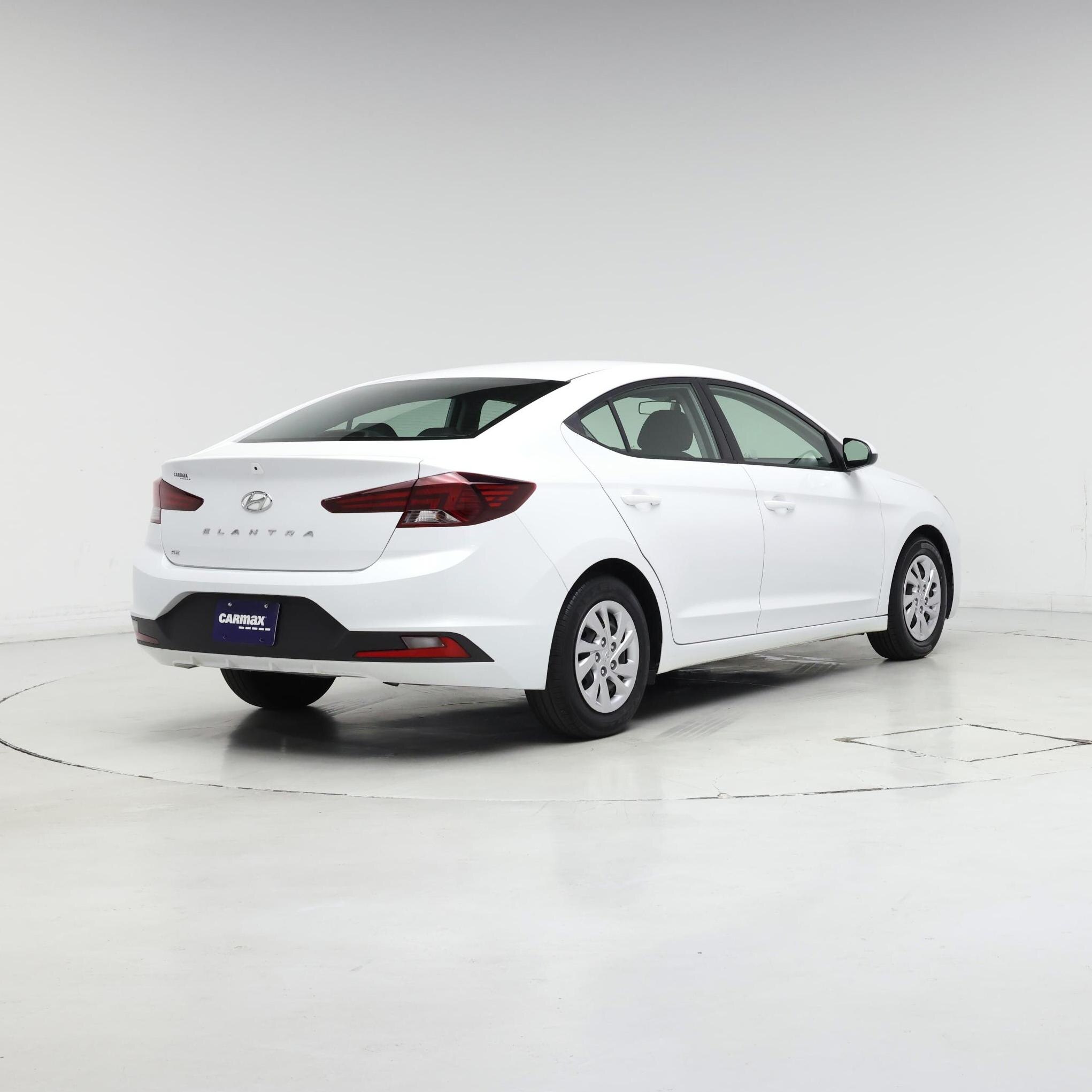 Thumbnail: 2020 Hyundai Elantra - 8
