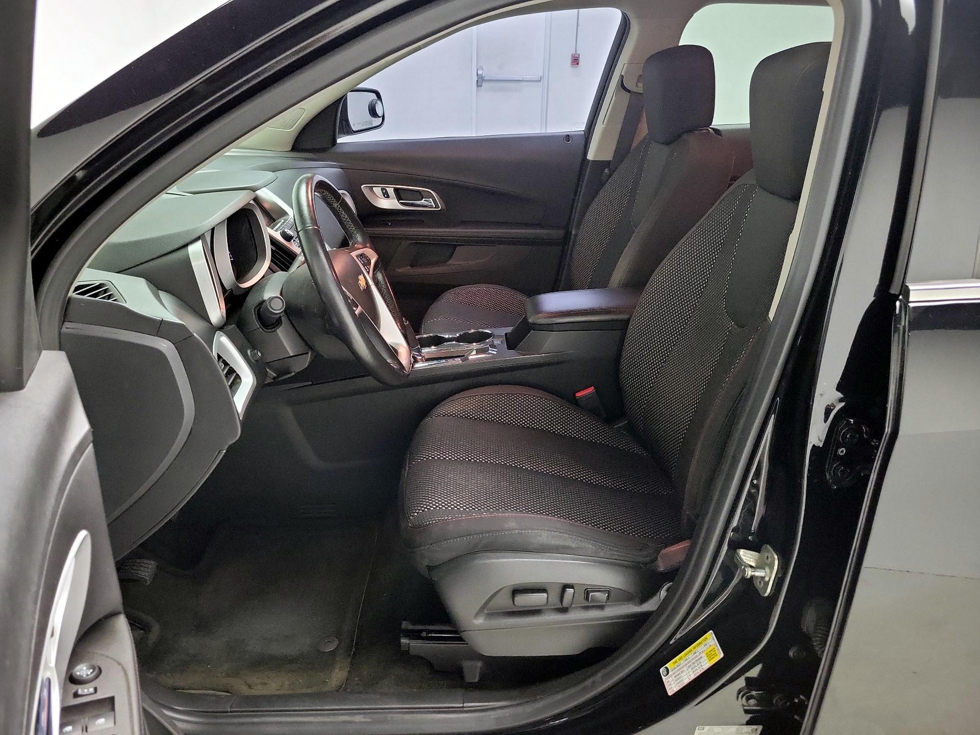Thumbnail: 2017 Chevrolet Equinox - 11