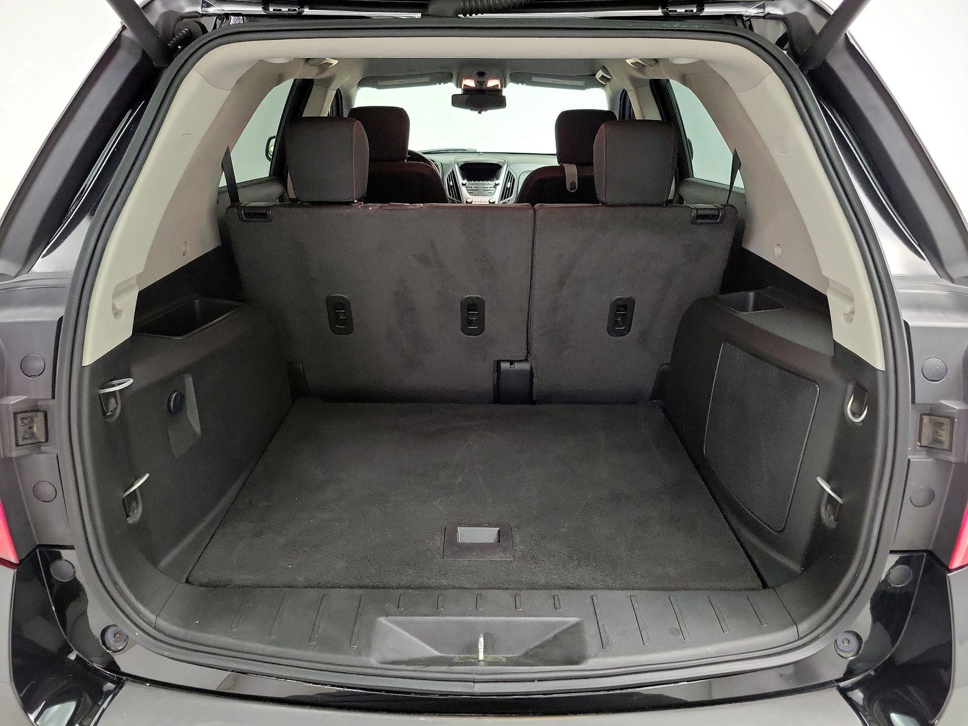 Thumbnail: 2017 Chevrolet Equinox - 18